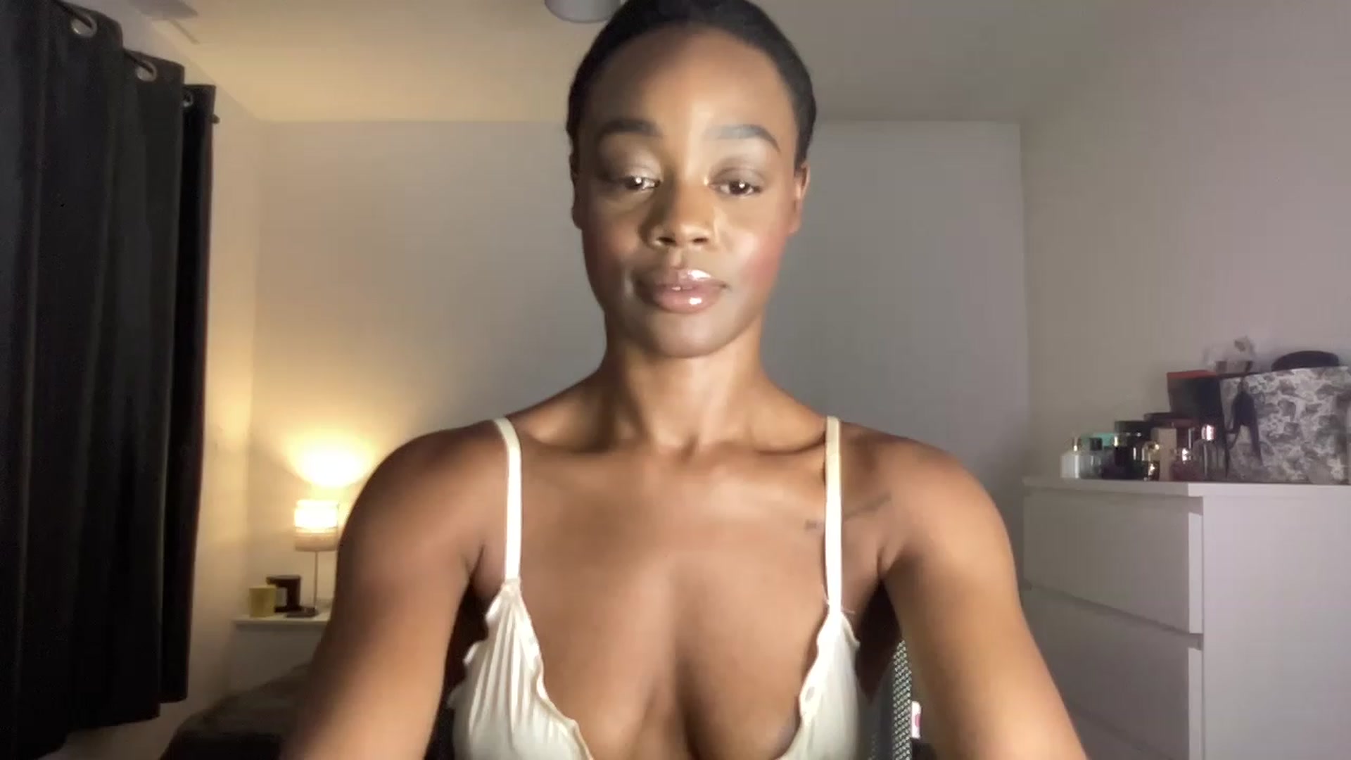 Gallery image thumbnail from SweetXEbony1's myfreecams stream on, 05/25/2023, 21:43 image 8 of 20