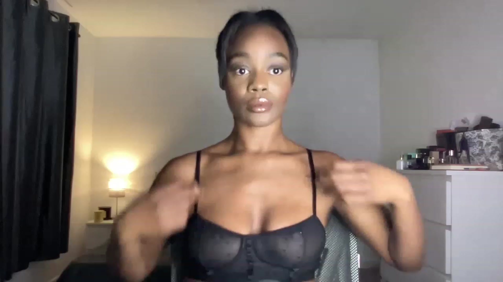 Gallery image thumbnail from SweetXEbony1's myfreecams stream on, 06/01/2023, 20:24 image 9 of 20