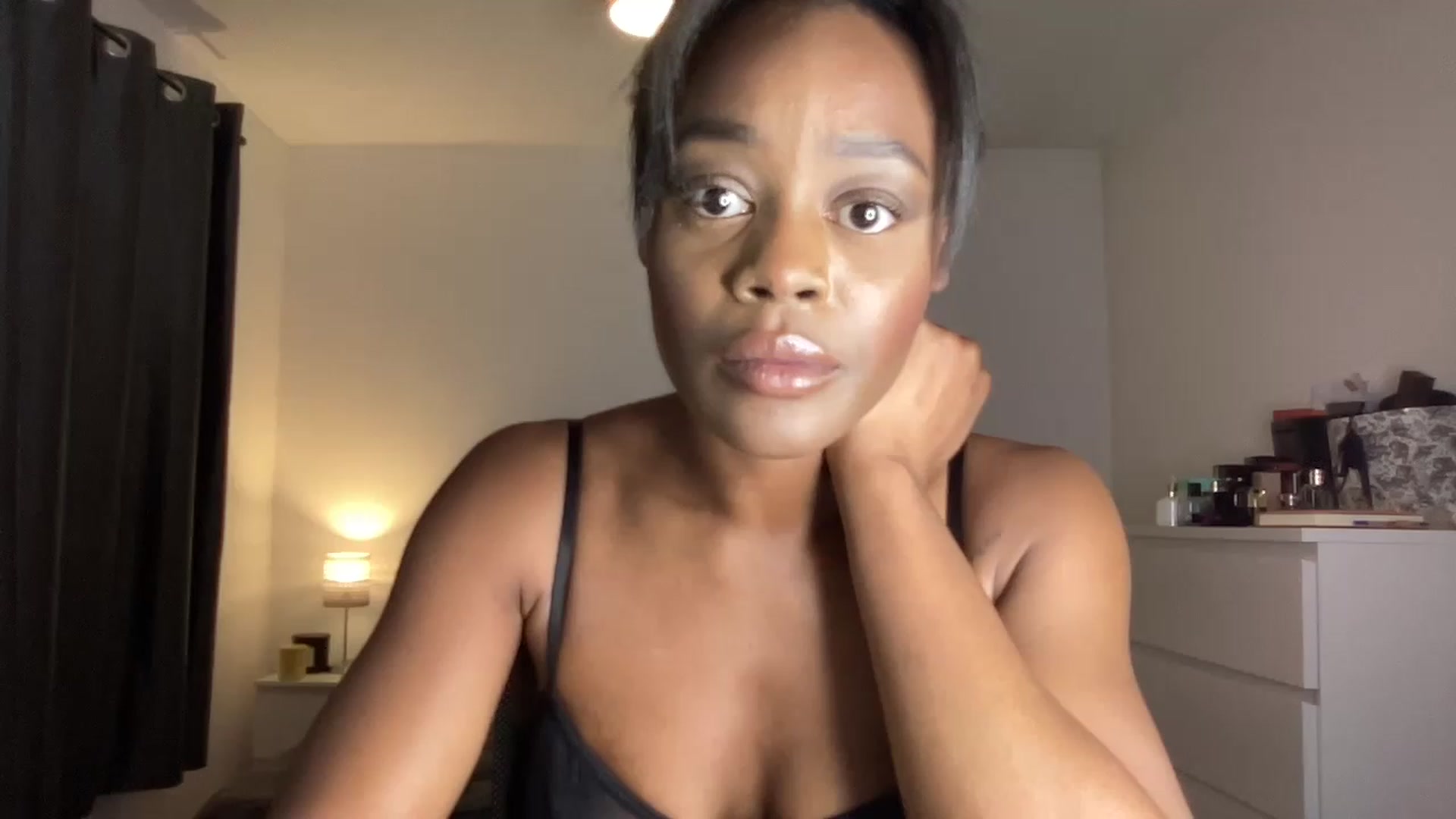 Gallery image thumbnail from SweetXEbony1's myfreecams stream on, 06/01/2023, 22:26 image 11 of 20