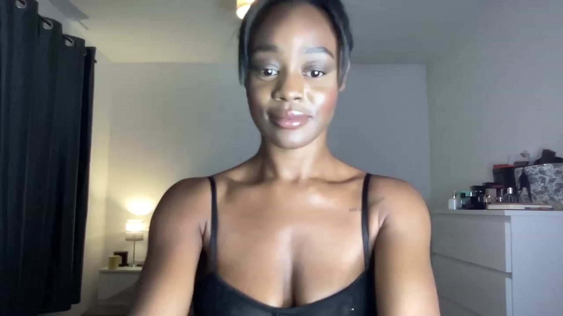 Gallery image thumbnail from SweetXEbony1's myfreecams stream on, 06/01/2023, 22:56 image 20 of 20