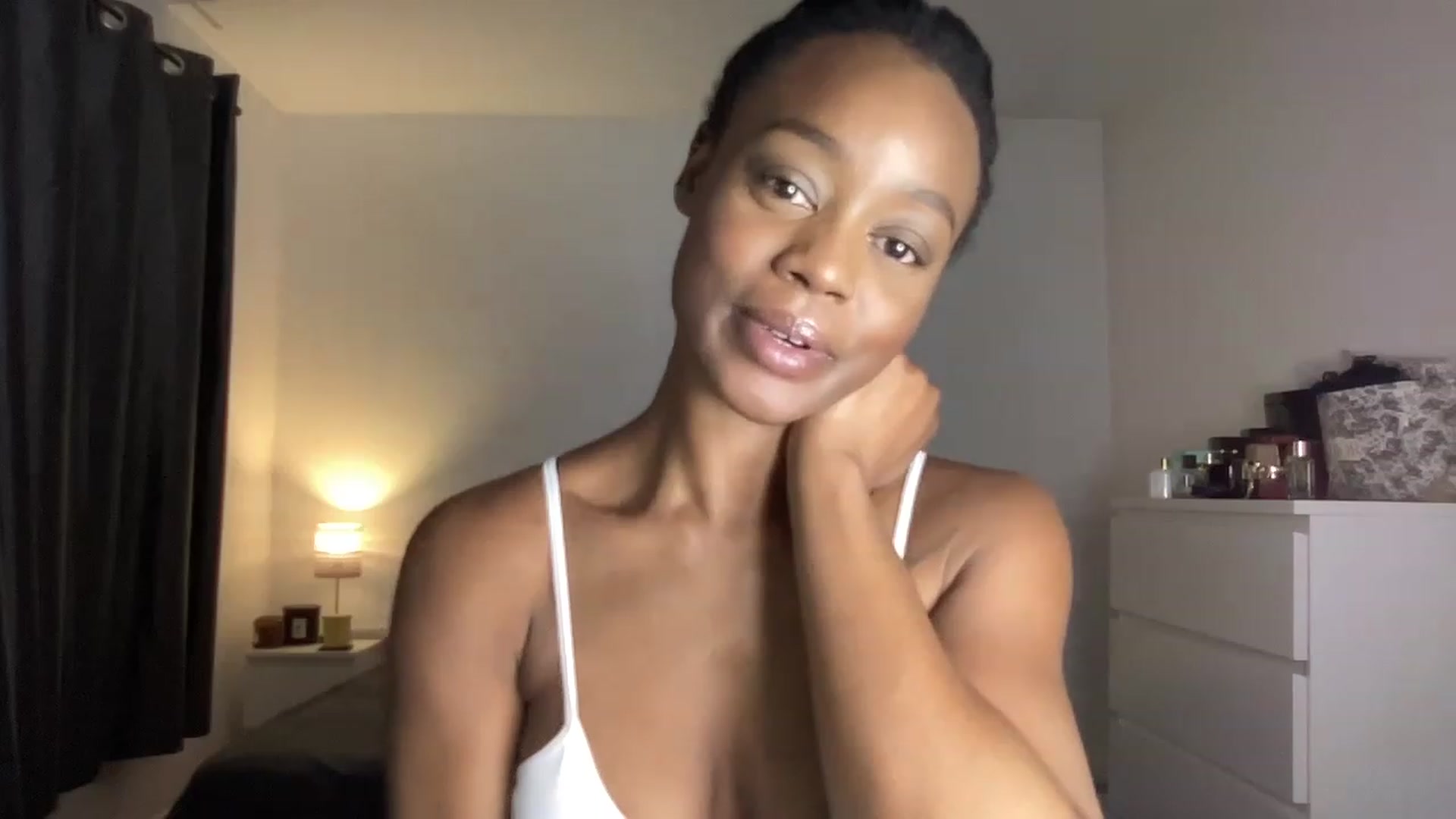 Gallery image thumbnail from SweetXEbony1's myfreecams stream on, 06/20/2023, 22:20 image 10 of 20