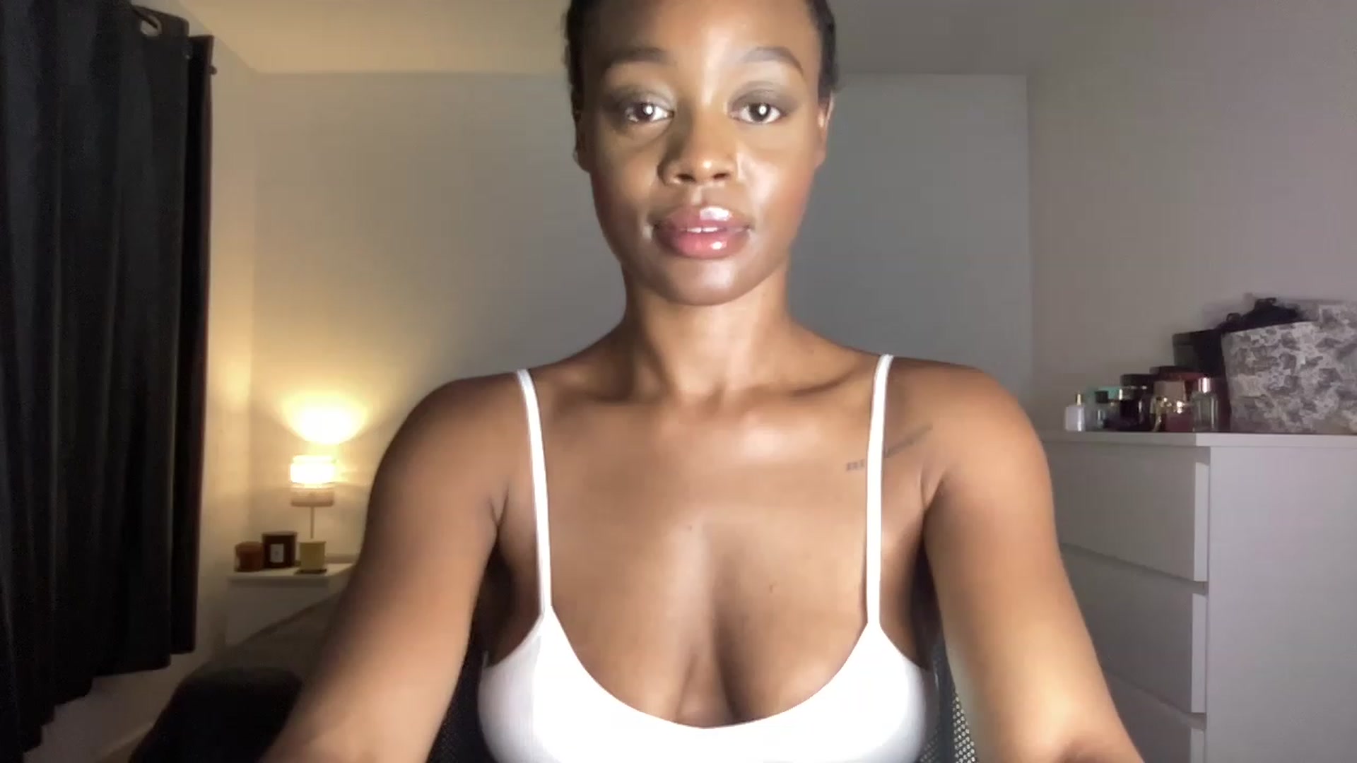 Gallery image thumbnail from SweetXEbony1's myfreecams stream on, 06/20/2023, 23:01 image 12 of 20