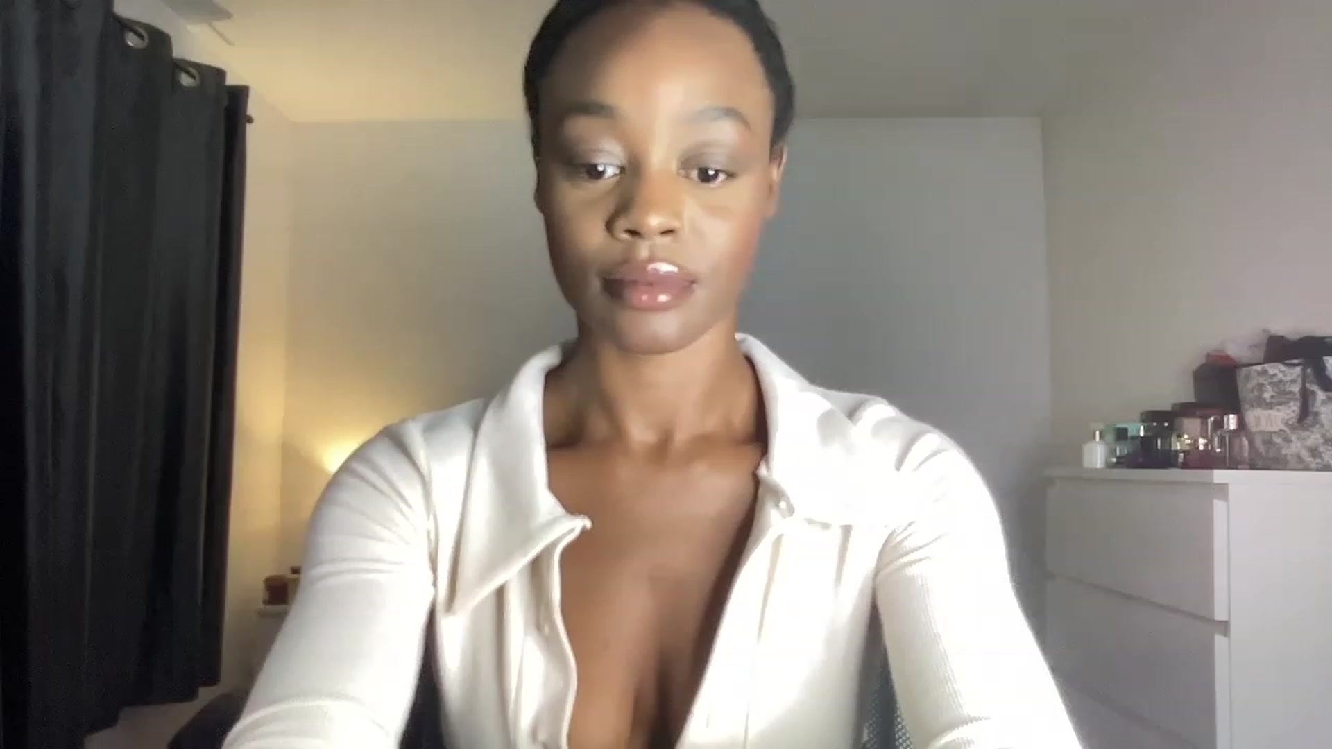Gallery image thumbnail from SweetXEbony1's myfreecams stream on, 06/28/2023, 20:05 image 5 of 20