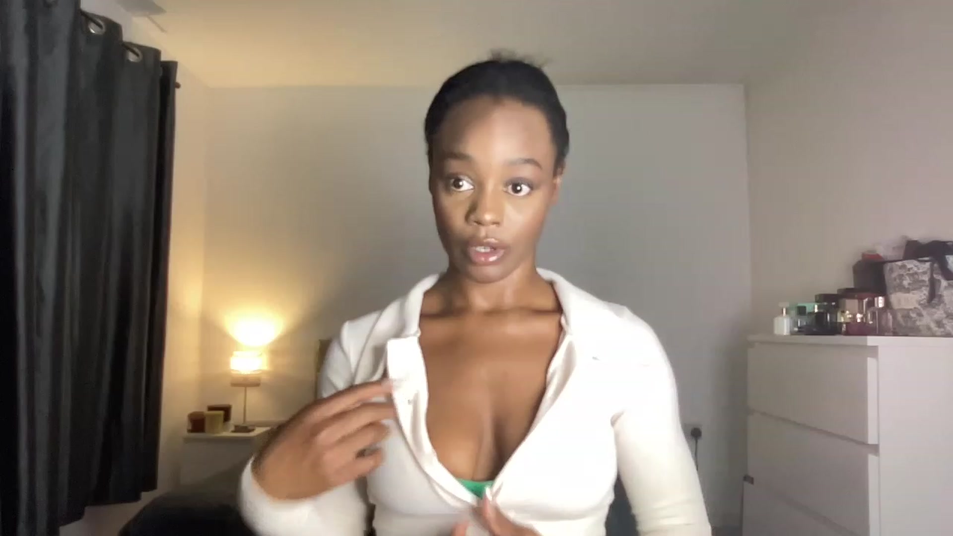 Gallery image thumbnail from SweetXEbony1's myfreecams stream on, 06/28/2023, 20:05 image 14 of 20