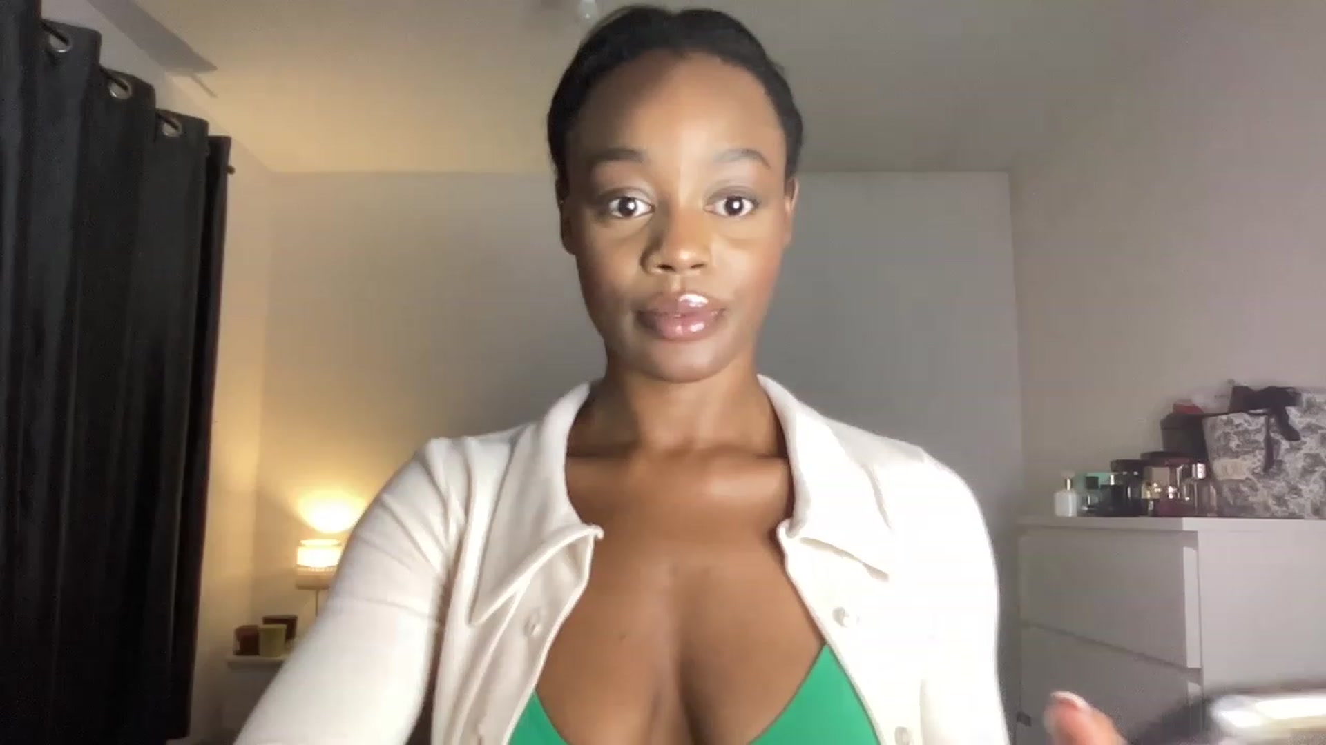 Gallery image thumbnail from SweetXEbony1's myfreecams stream on, 06/28/2023, 20:49 image 6 of 20