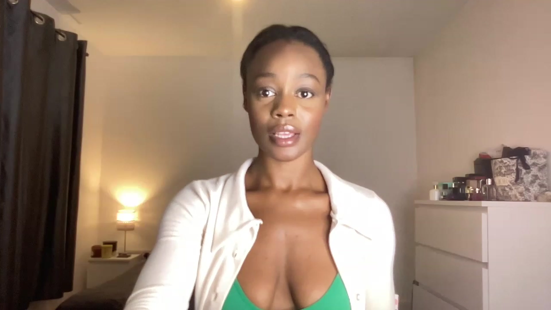 Gallery image thumbnail from SweetXEbony1's myfreecams stream on, 06/28/2023, 20:49 image 17 of 20