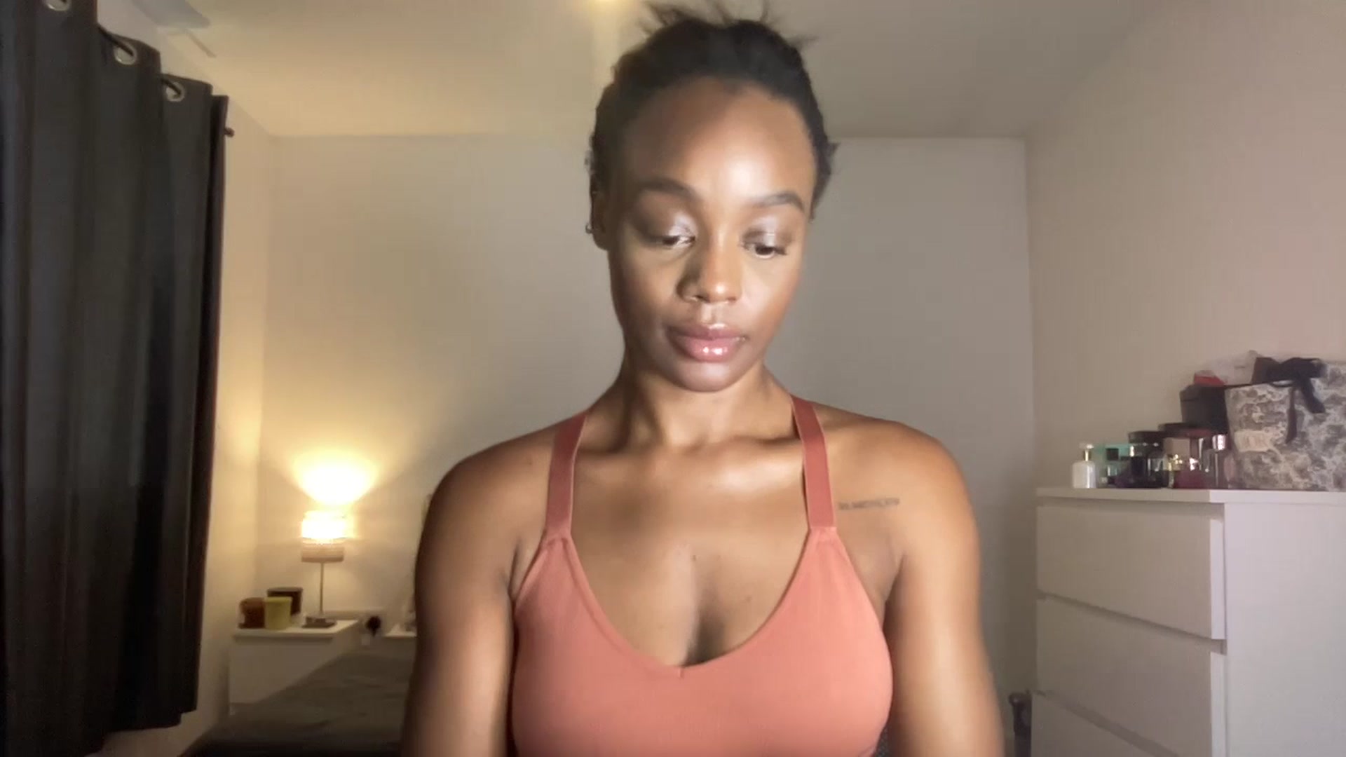Gallery image thumbnail from SweetXEbony1's myfreecams stream on, 06/30/2023, 15:20 image 12 of 20
