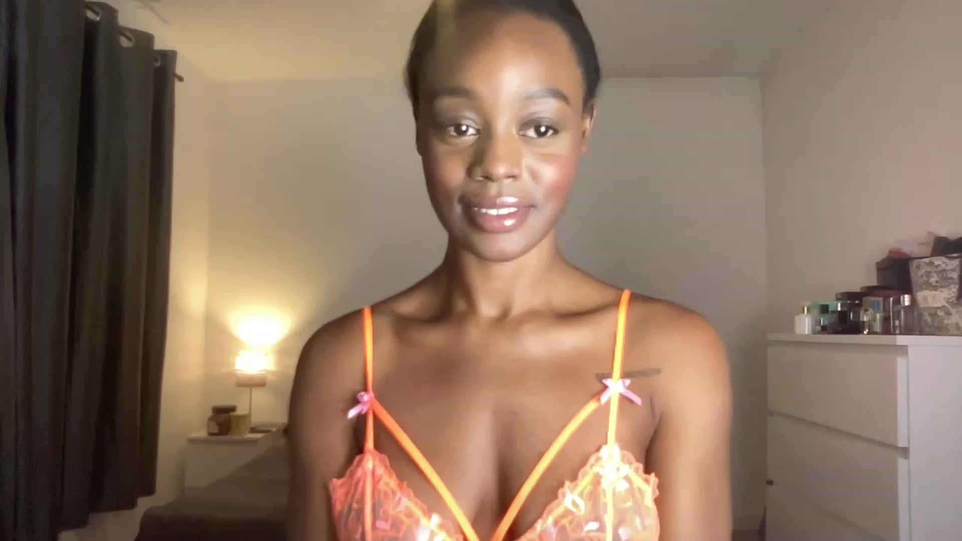 Gallery image thumbnail from SweetXEbony1's myfreecams stream on, 07/05/2023, 22:29 image 12 of 20