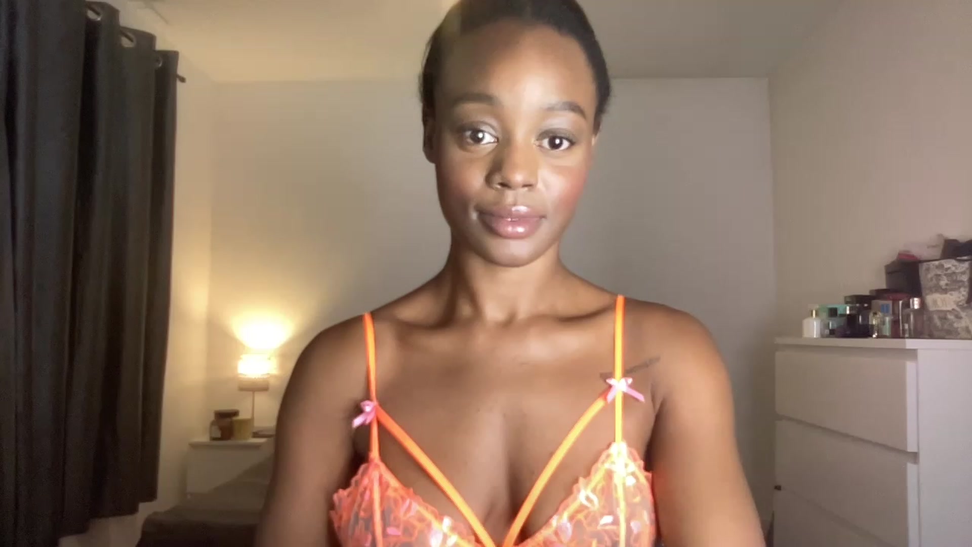 Gallery image thumbnail from SweetXEbony1's myfreecams stream on, 07/05/2023, 22:29 image 14 of 20