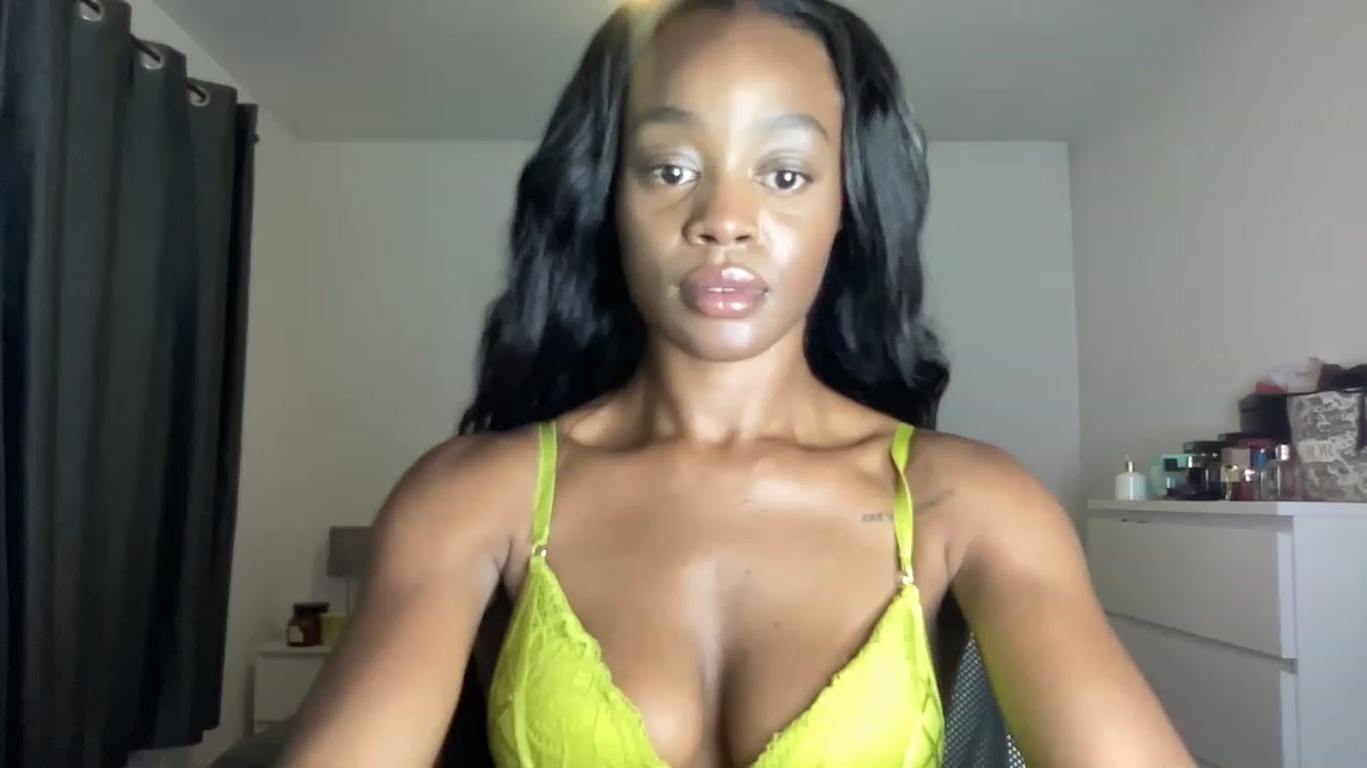 Gallery image thumbnail from SweetXEbony1's myfreecams stream on, 07/07/2023, 20:35 image 13 of 20