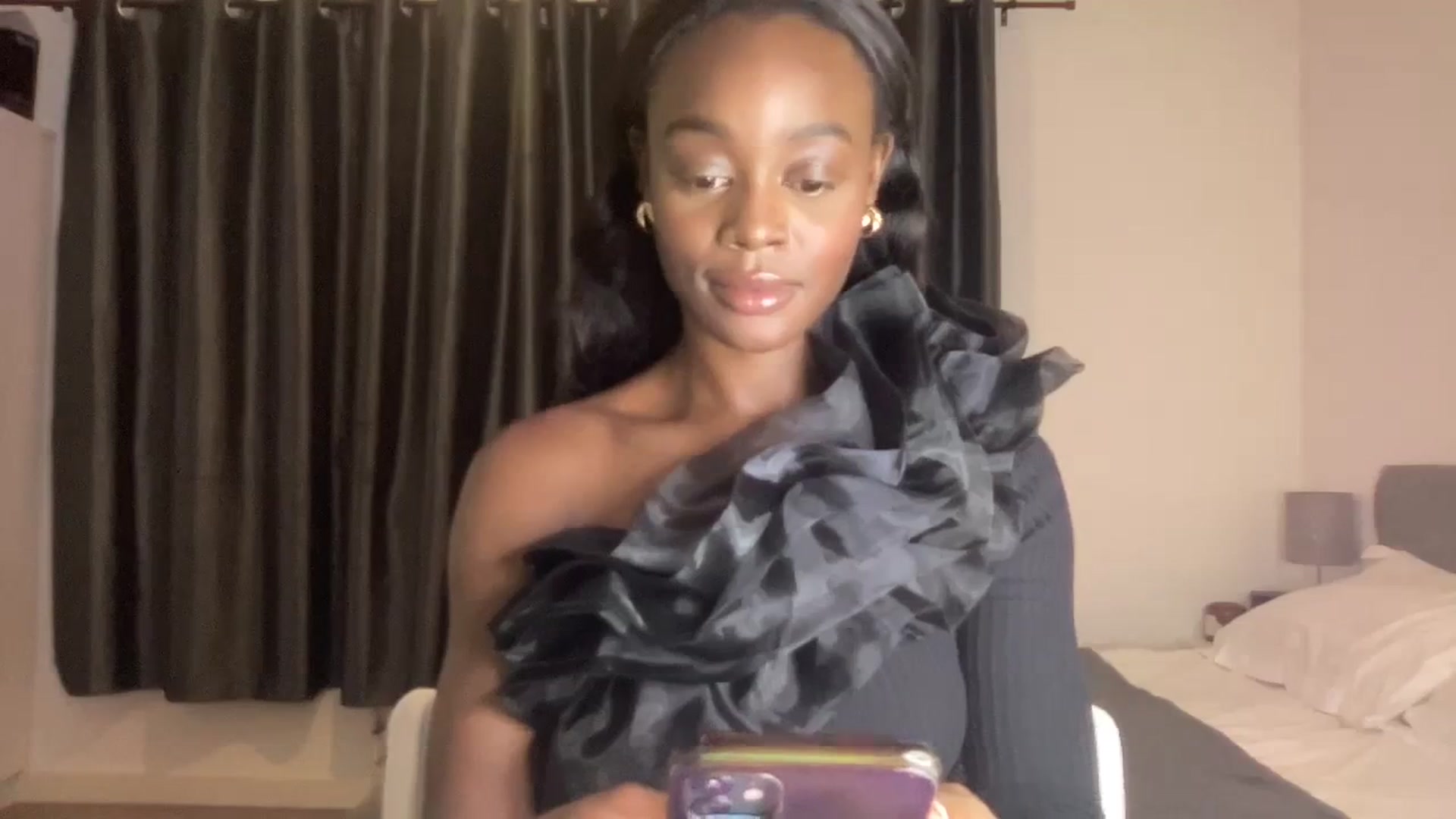 Gallery image thumbnail from SweetXEbony1's myfreecams stream on, 08/30/2023, 20:03 image 10 of 20