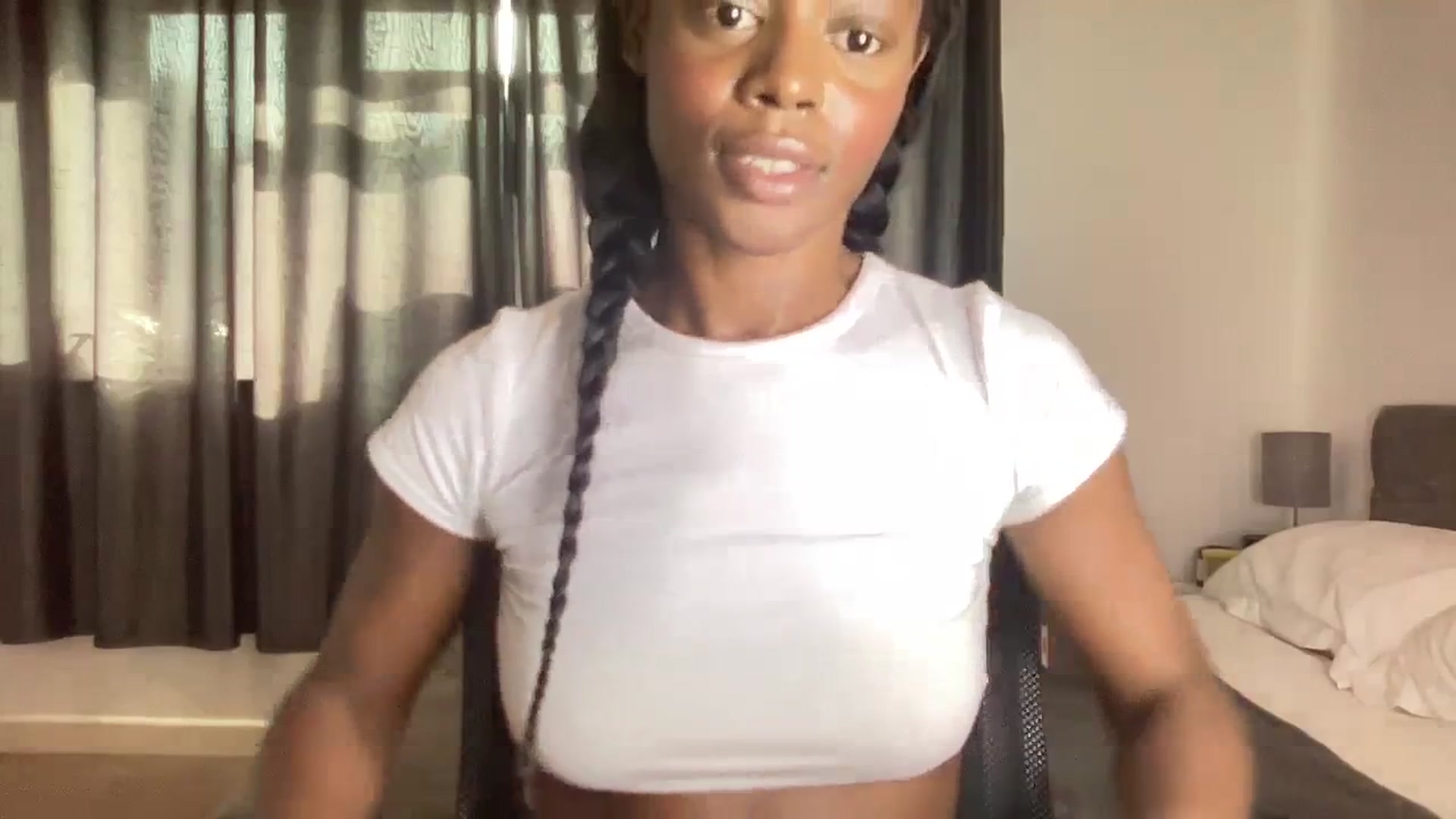 Gallery image thumbnail from SweetXEbony1's myfreecams stream on, 09/08/2023, 15:27 image 8 of 20