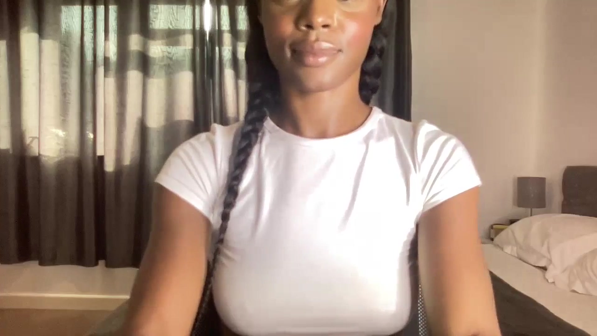 Gallery image thumbnail from SweetXEbony1's myfreecams stream on, 09/08/2023, 15:27 image 10 of 20