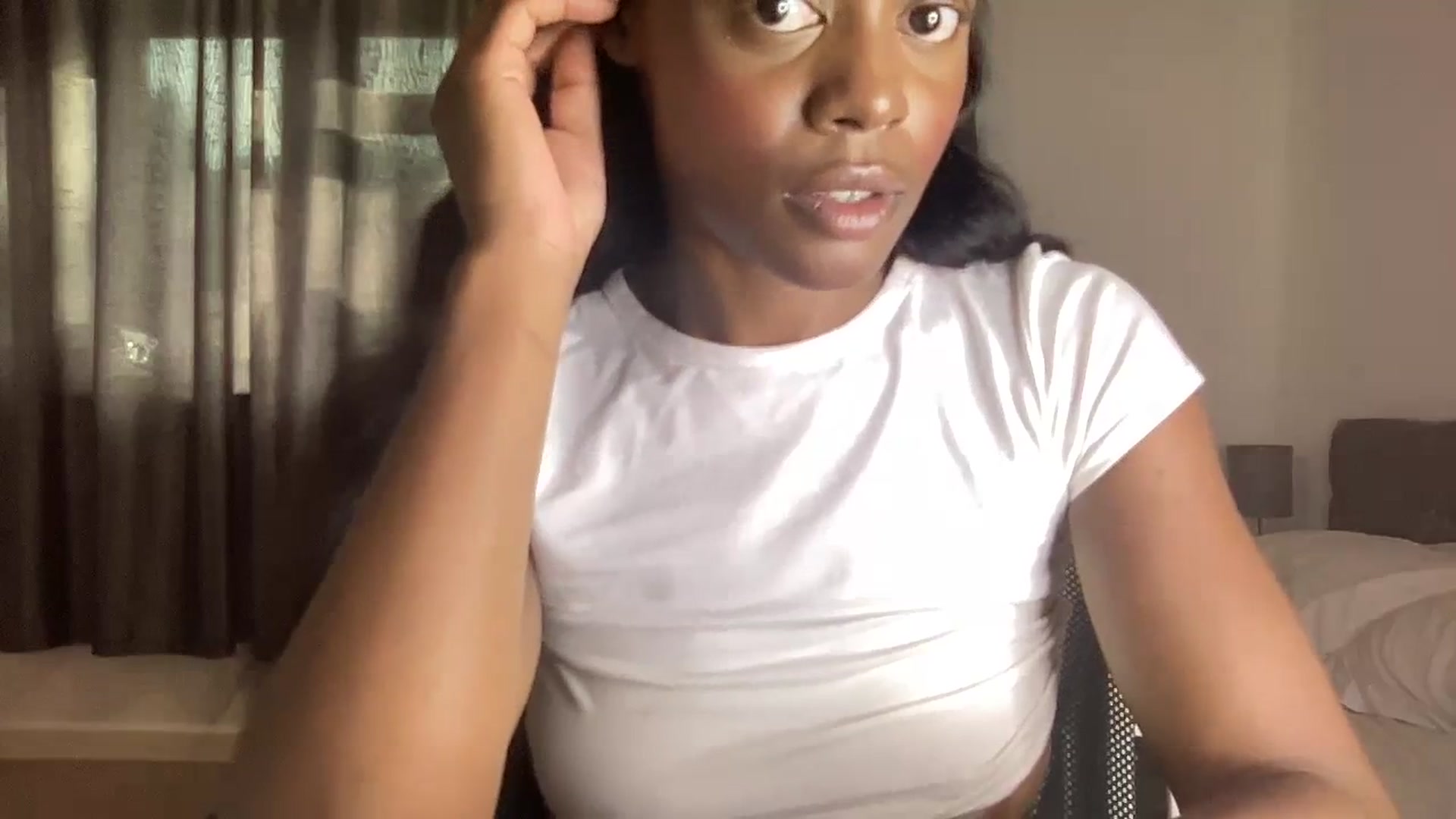 Gallery image thumbnail from SweetXEbony1's myfreecams stream on, 09/08/2023, 16:17 image 11 of 20