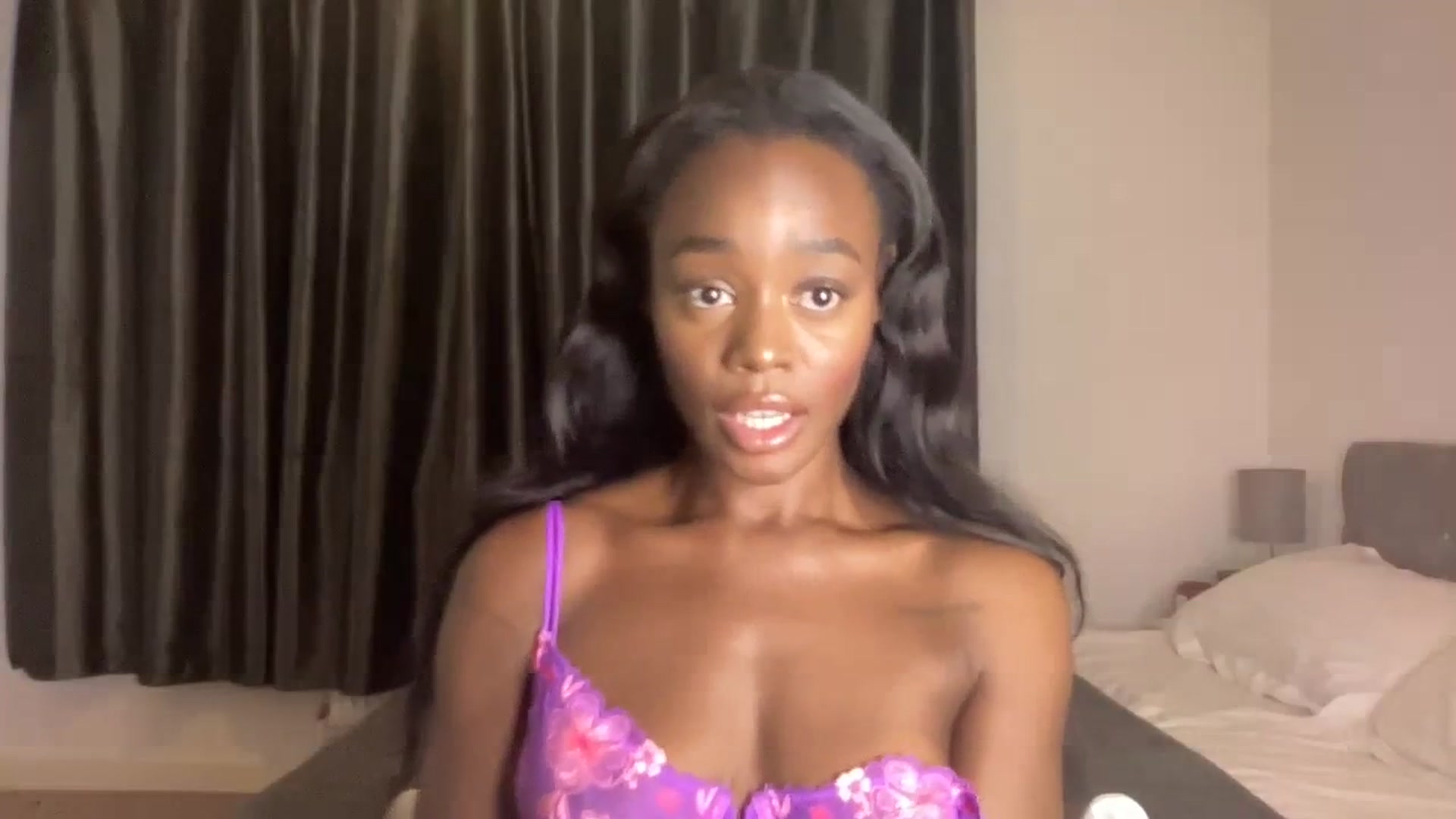 Gallery image thumbnail from SweetXEbony1's myfreecams stream on, 09/20/2023, 24:06 image 2 of 20