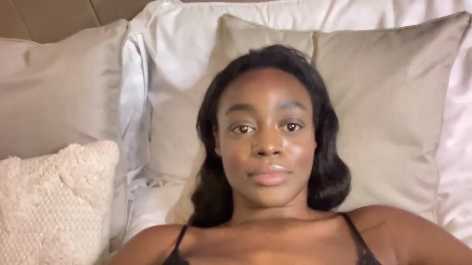 Gallery image thumbnail from SweetXEbony1's myfreecams stream on, 10/02/2023, 06:00 image 12 of 20