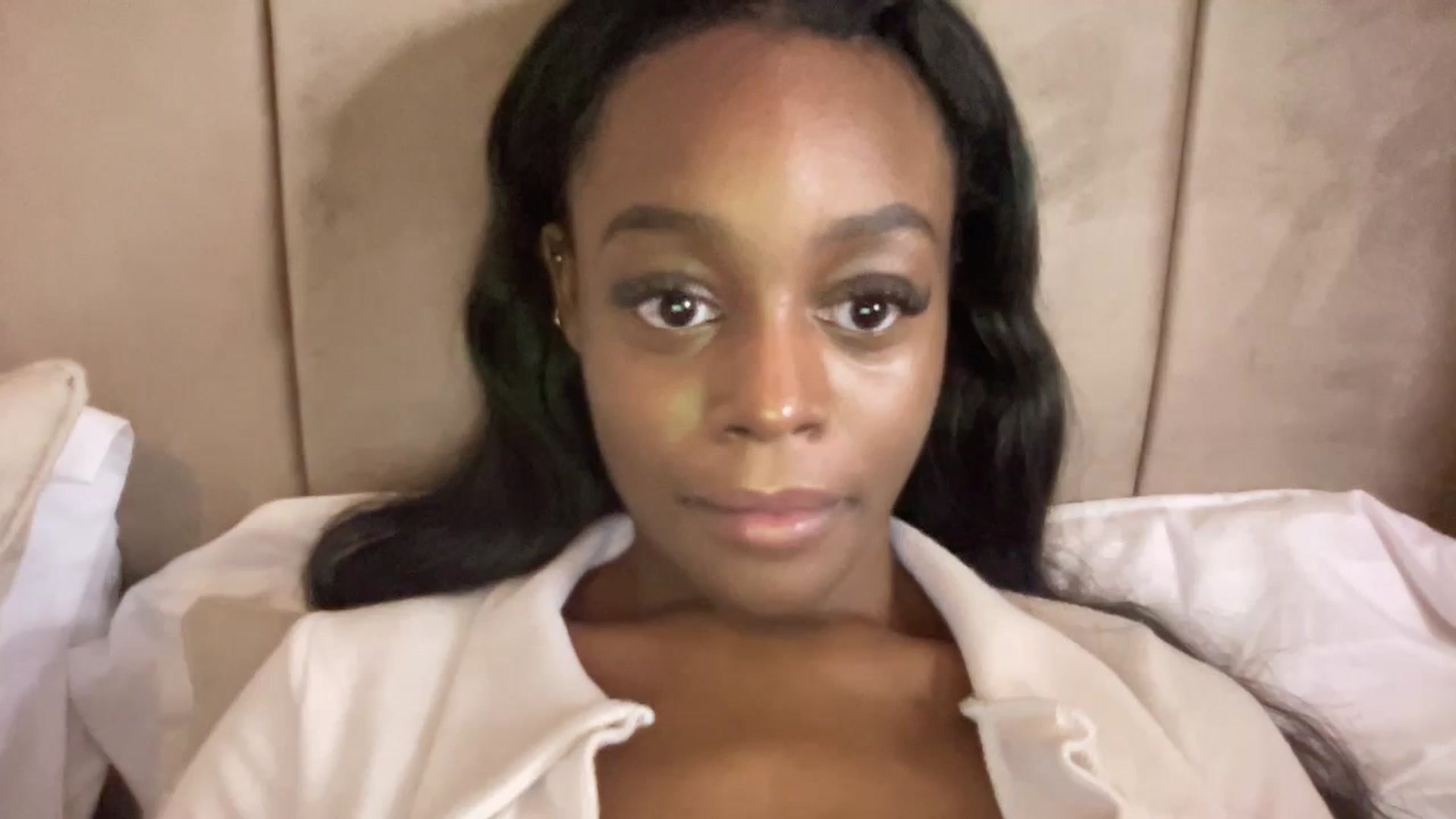Gallery image thumbnail from SweetXEbony1's myfreecams stream on, 10/31/2023, 14:56 image 8 of 20