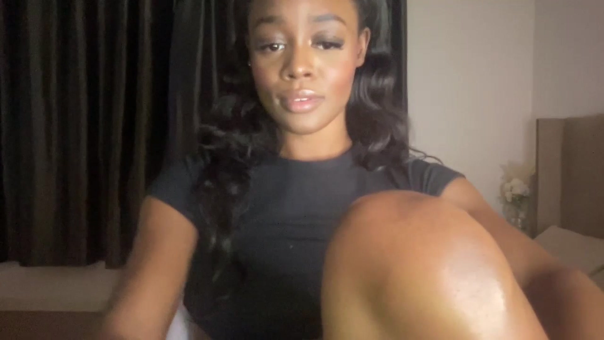 Gallery image thumbnail from SweetXEbony1's myfreecams stream on, 11/29/2023, 16:52 image 20 of 20