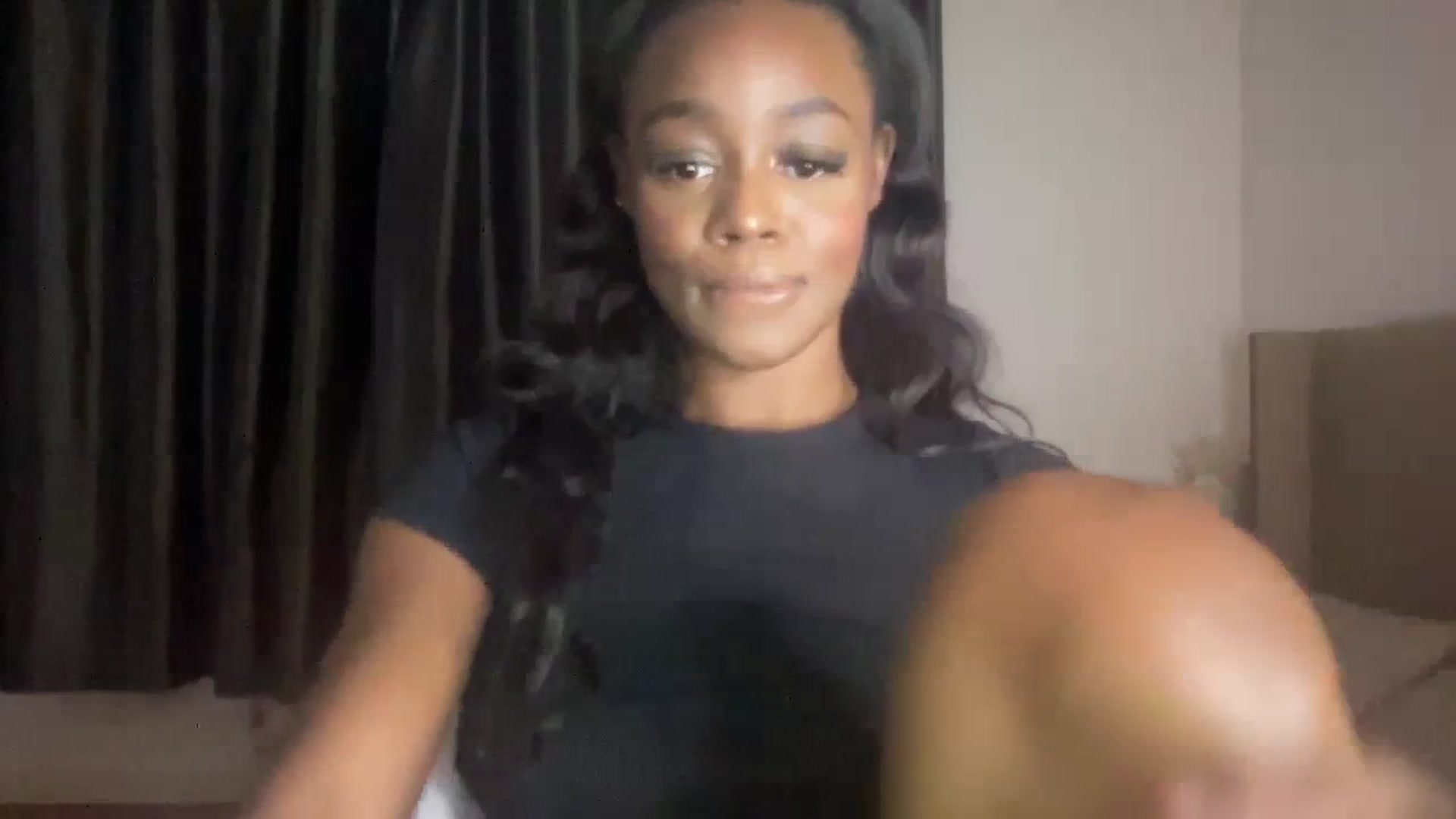 Gallery image thumbnail from SweetXEbony1's myfreecams stream on, 11/29/2023, 16:52 image 14 of 20