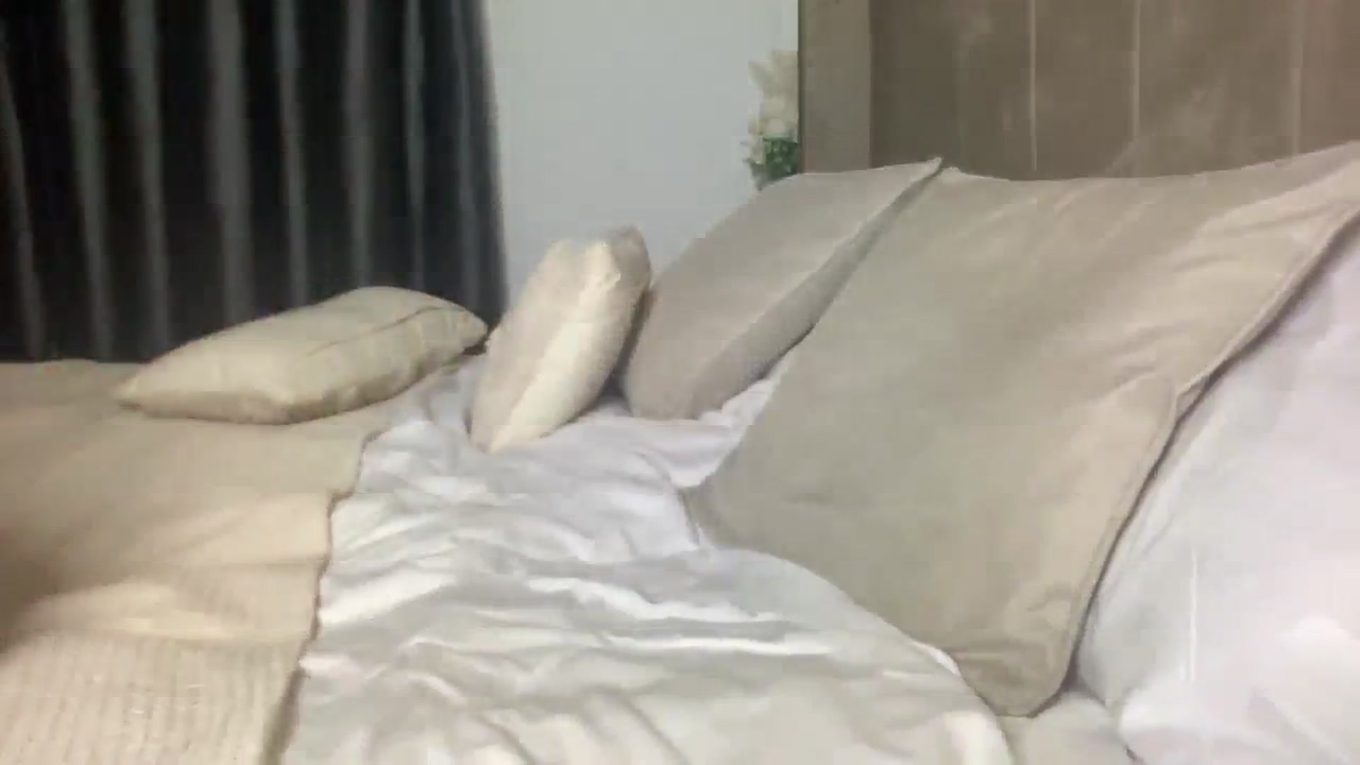 Gallery image thumbnail from SweetXEbony1's myfreecams stream on, 11/30/2023, 24:14 image 18 of 20