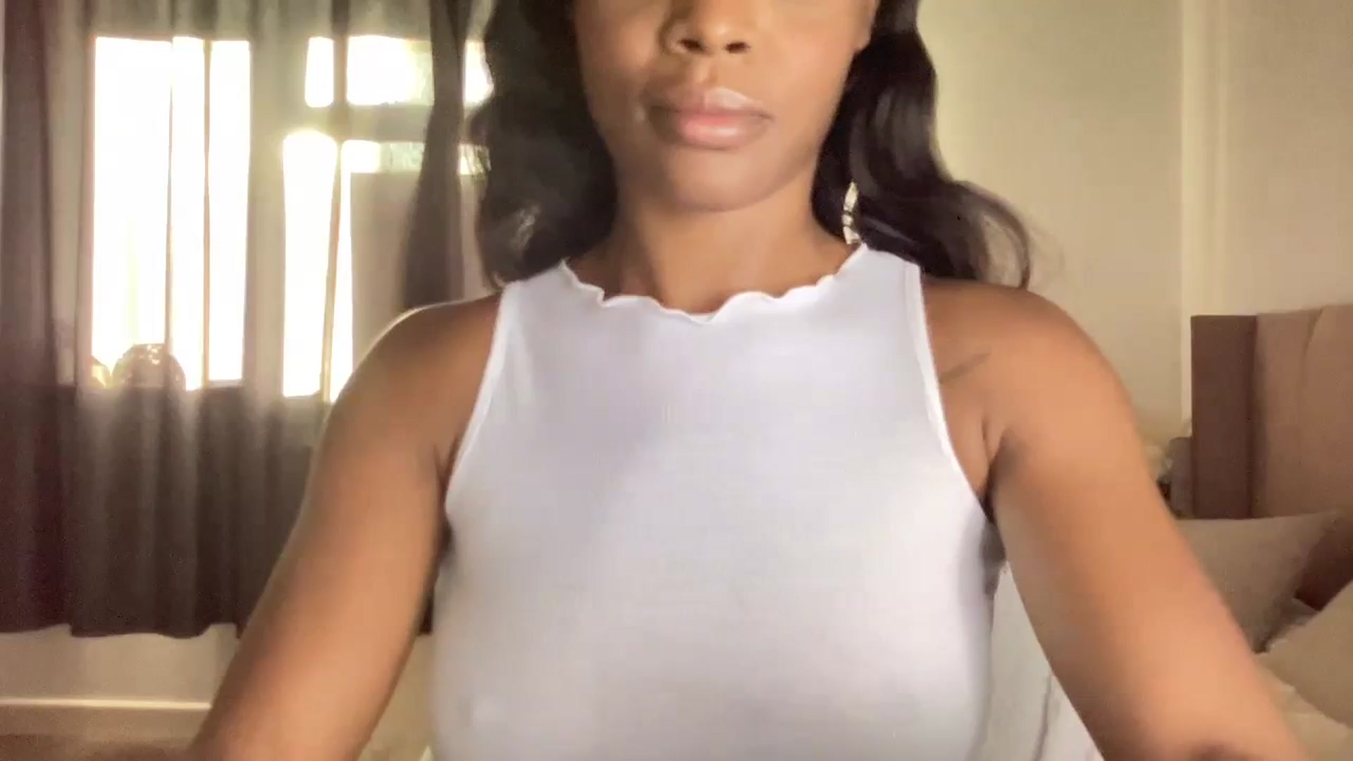 Gallery image thumbnail from SweetXEbony1's myfreecams stream on, 12/06/2023, 13:18 image 7 of 20