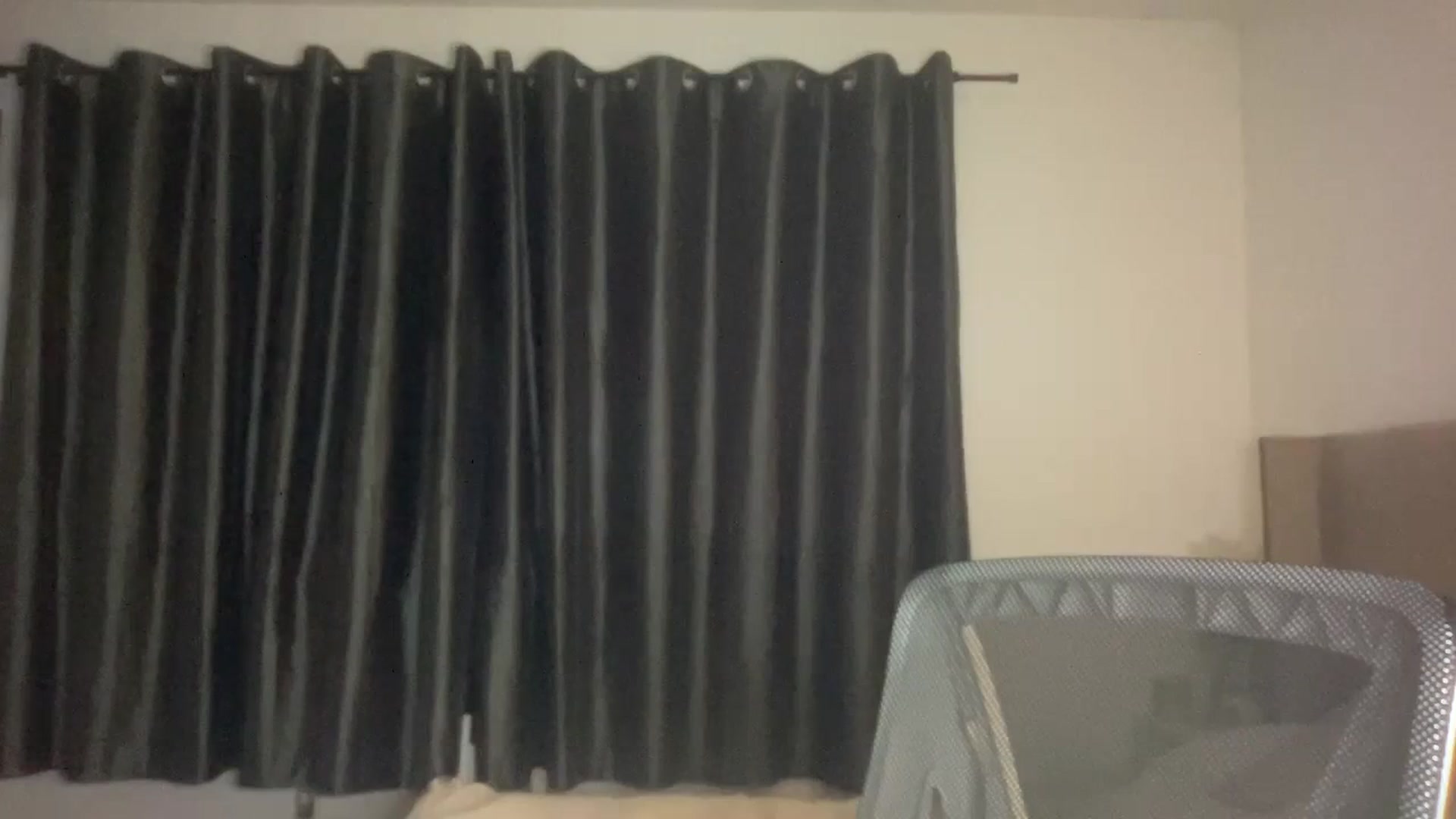 Gallery image thumbnail from SweetXEbony1's myfreecams stream on, 12/08/2023, 21:05 image 13 of 20