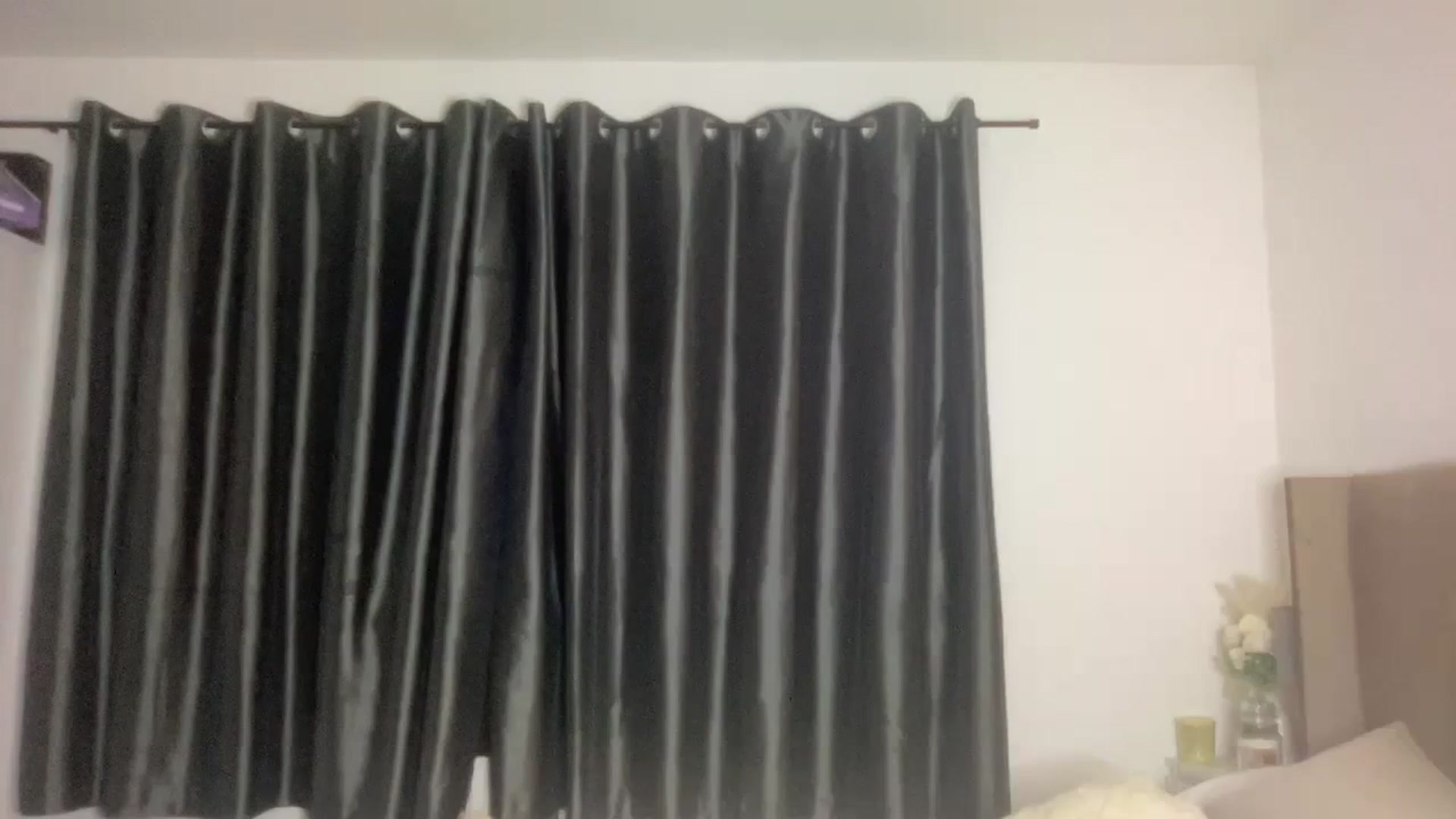 Gallery image thumbnail from SweetXEbony1's myfreecams stream on, 12/13/2023, 24:18 image 19 of 20