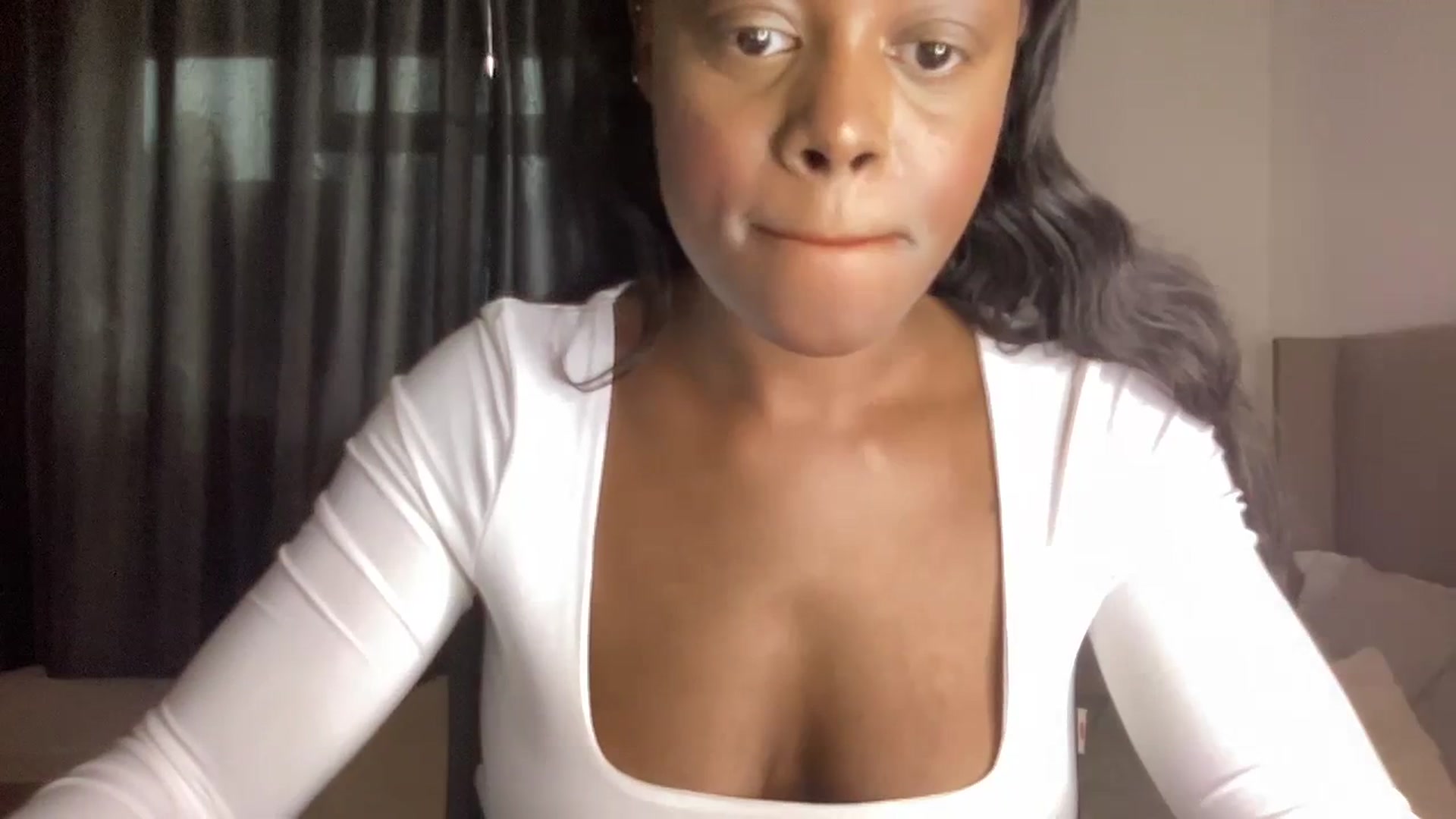Gallery image thumbnail from SweetXEbony1's myfreecams stream on, 01/25/2024, 14:03 image 16 of 20