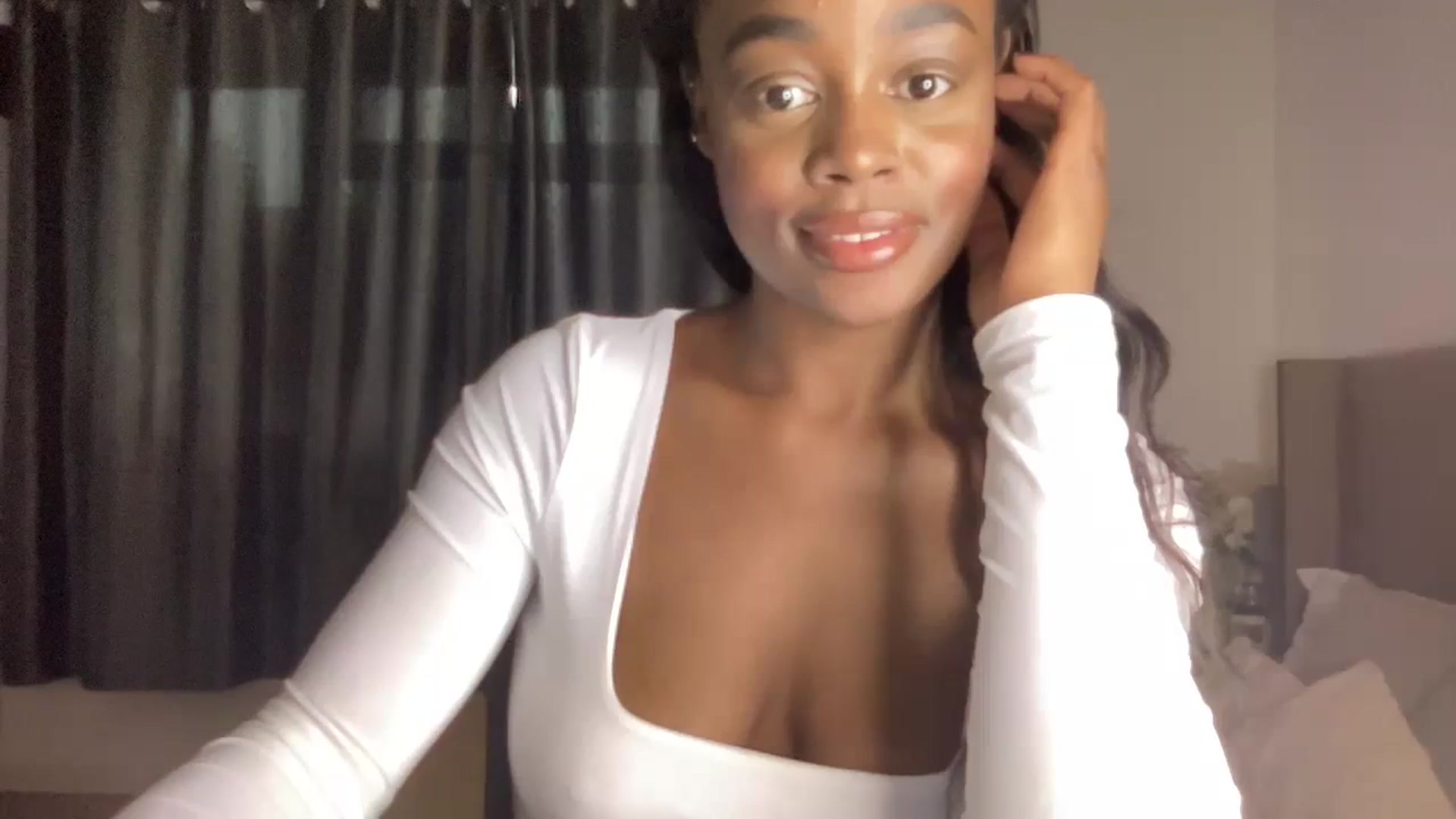 Gallery image thumbnail from SweetXEbony1's myfreecams stream on, 01/25/2024, 15:24 image 9 of 20