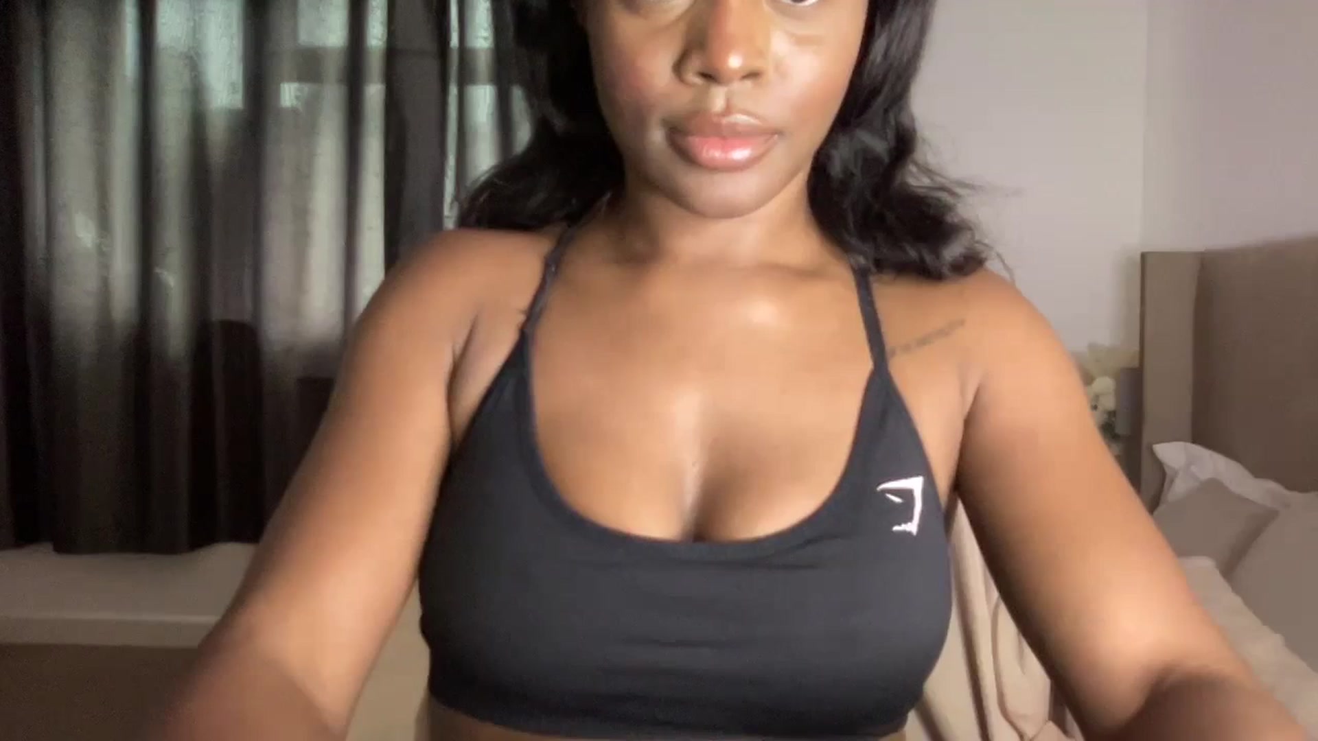 Gallery image thumbnail from SweetXEbony1's myfreecams stream on, 01/31/2024, 14:58 image 10 of 20