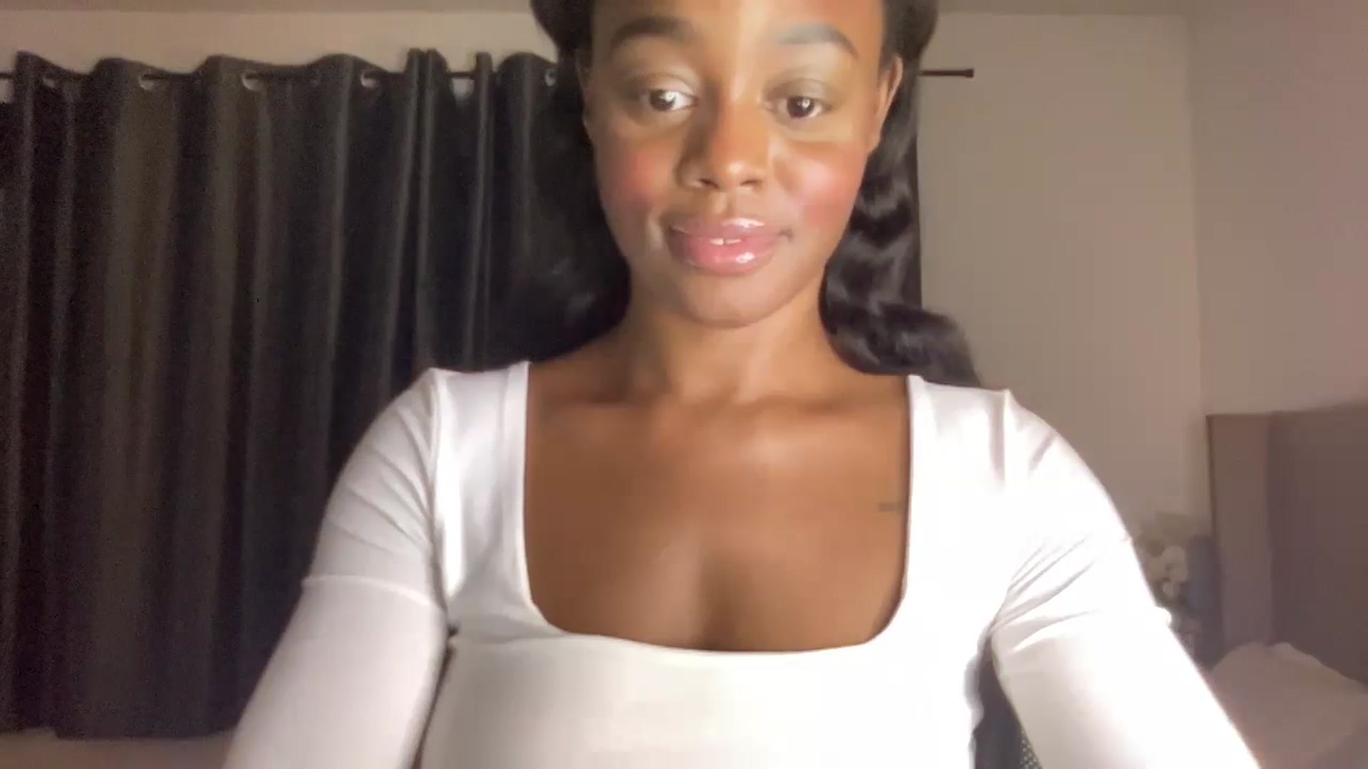Gallery image thumbnail from SweetXEbony1's myfreecams stream on, 02/06/2024, 21:43 image 9 of 20
