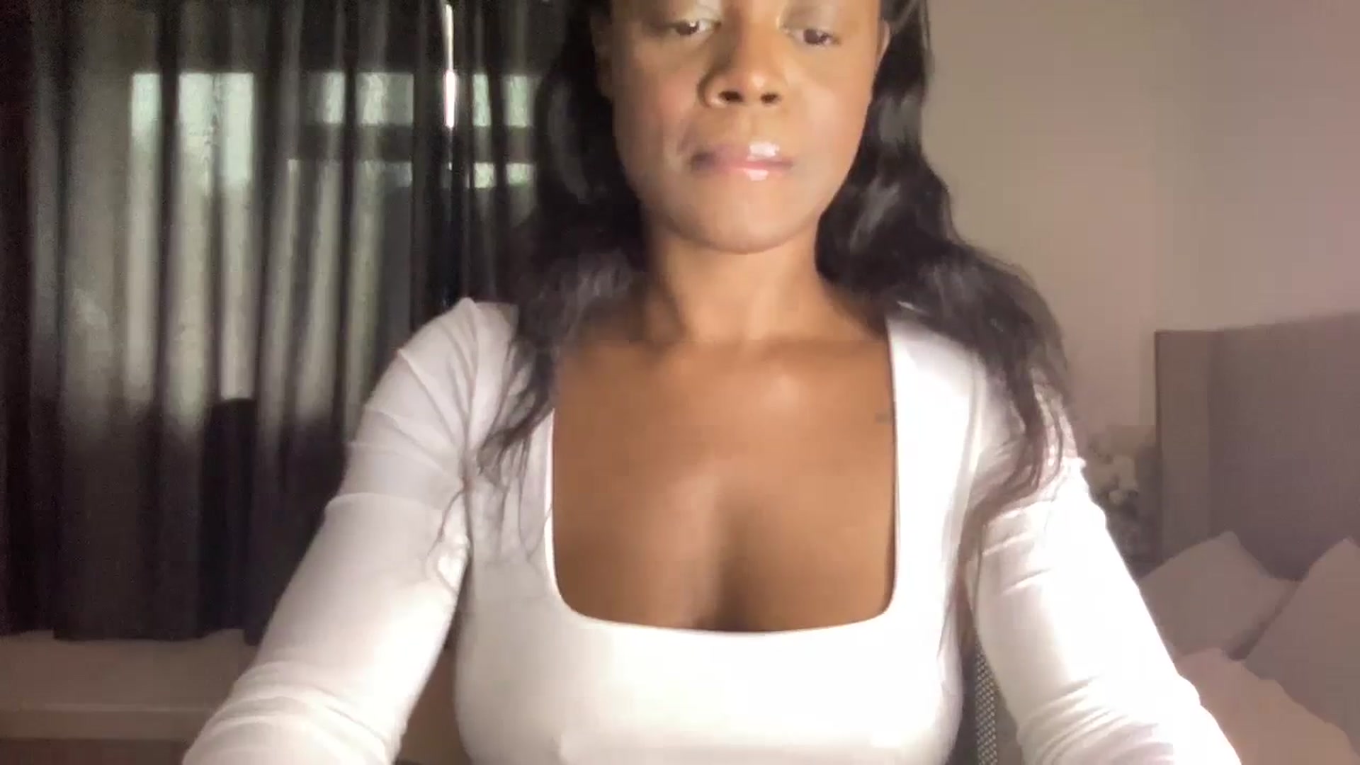 Gallery image thumbnail from SweetXEbony1's myfreecams stream on, 02/15/2024, 14:59 image 16 of 20
