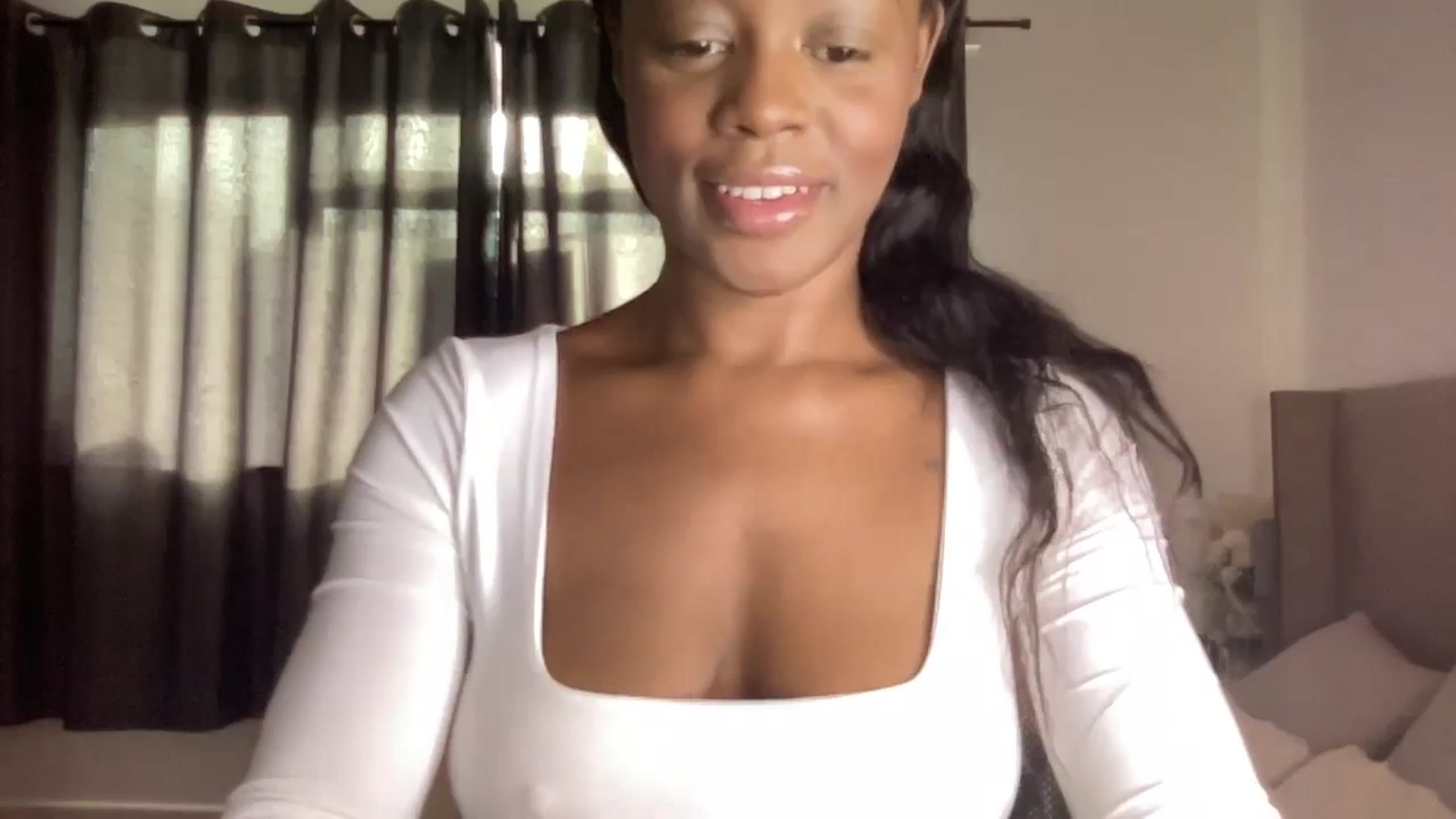 Gallery image thumbnail from SweetXEbony1's myfreecams stream on, 02/15/2024, 14:59 image 6 of 20
