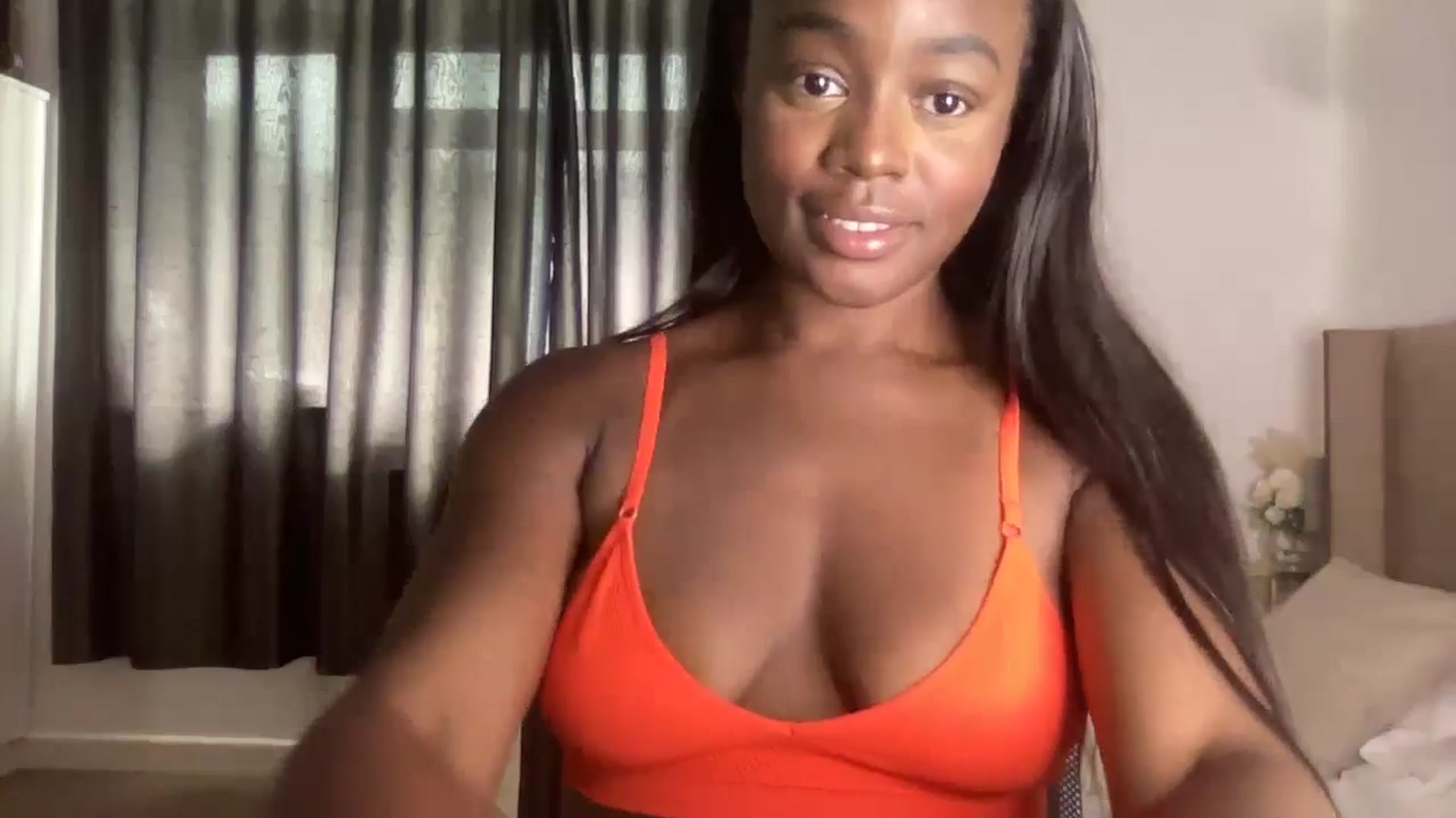 Gallery image thumbnail from SweetXEbony1's myfreecams stream on, 04/24/2024, 13:54 image 18 of 20