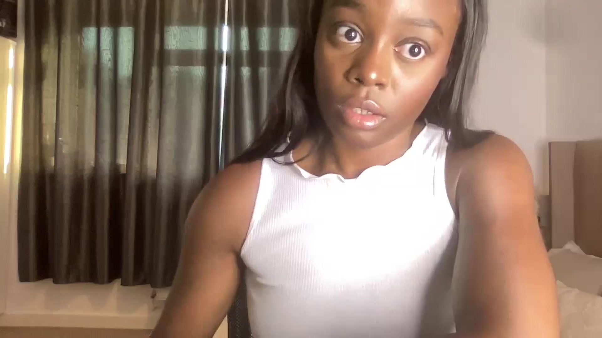 Gallery image thumbnail from SweetXEbony1's myfreecams stream on, 05/08/2024, 18:29 image 17 of 20