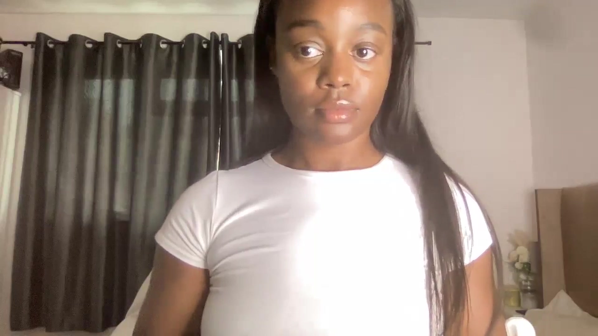 Gallery image thumbnail from SweetXEbony1's myfreecams stream on, 05/15/2024, 15:41 image 12 of 20