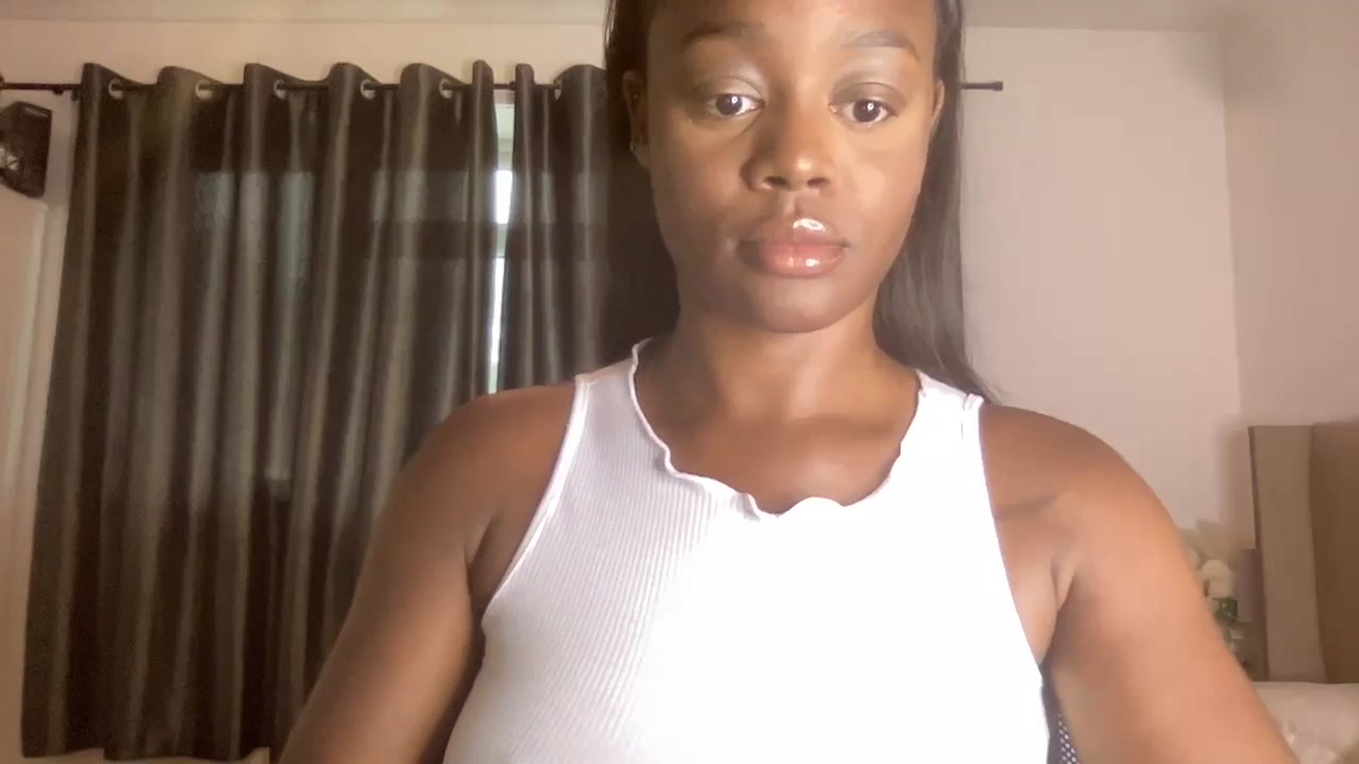Gallery image thumbnail from SweetXEbony1's myfreecams stream on, 05/16/2024, 13:45 image 17 of 20