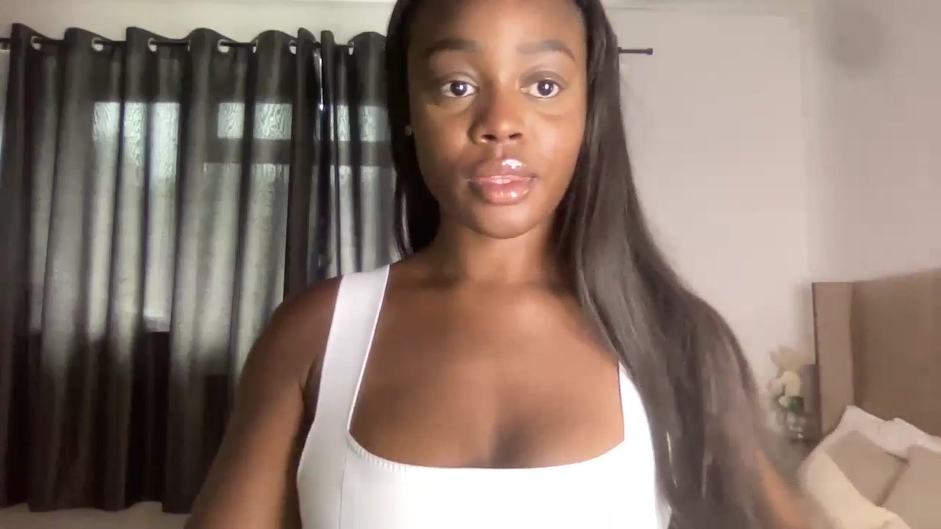 Gallery image thumbnail from SweetXEbony1's myfreecams stream on, 05/21/2024, 11:16 image 2 of 20