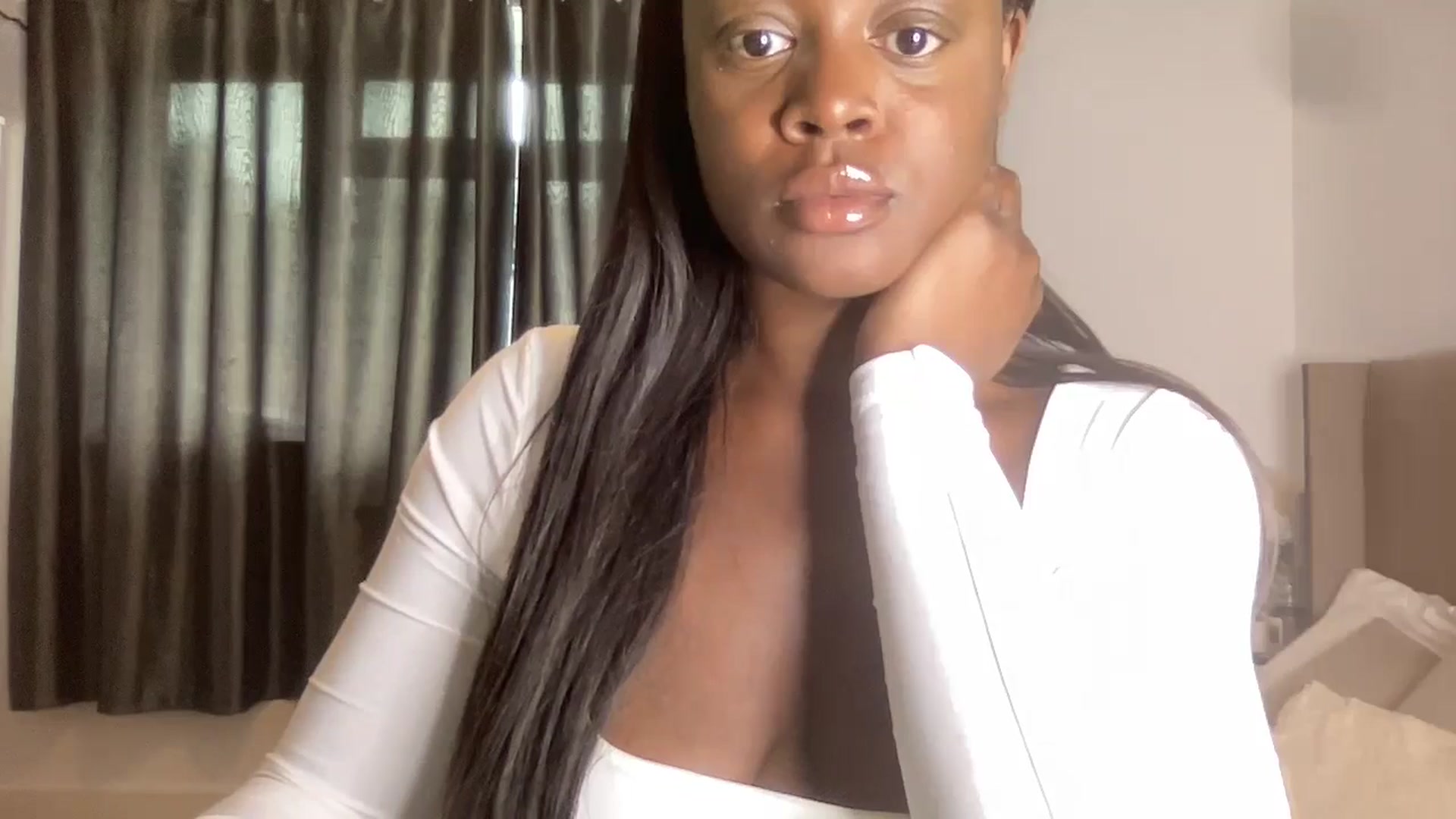 Gallery image thumbnail from SweetXEbony1's myfreecams stream on, 05/30/2024, 14:12 image 13 of 20