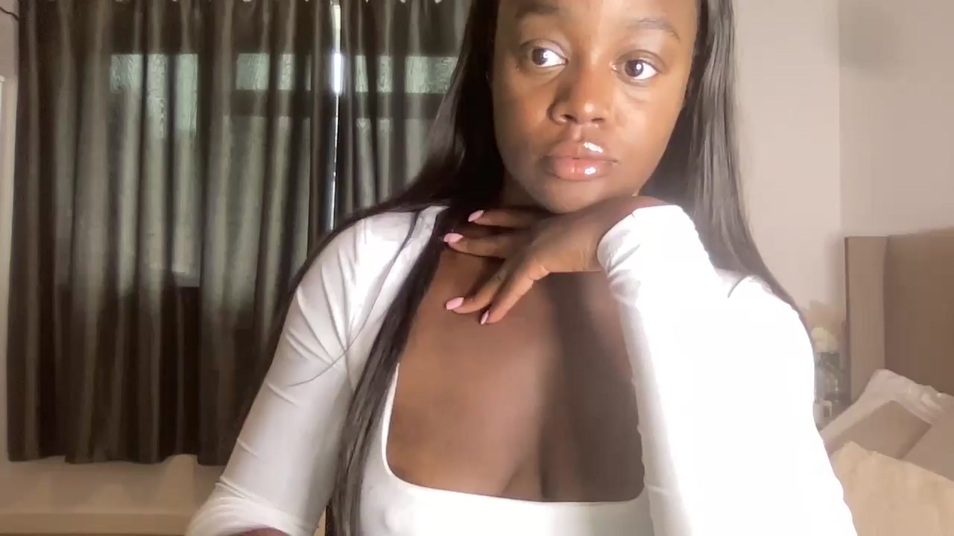 Gallery image thumbnail from SweetXEbony1's myfreecams stream on, 05/30/2024, 14:12 image 15 of 20
