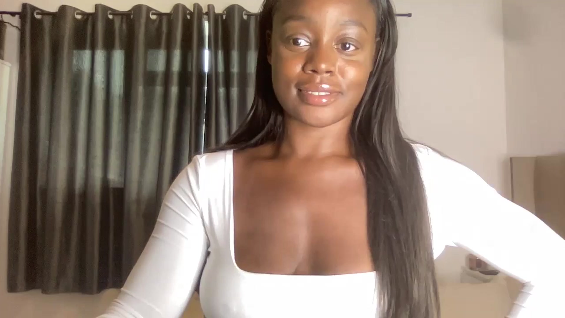 Gallery image thumbnail from SweetXEbony1's myfreecams stream on, 05/30/2024, 17:31 image 7 of 20