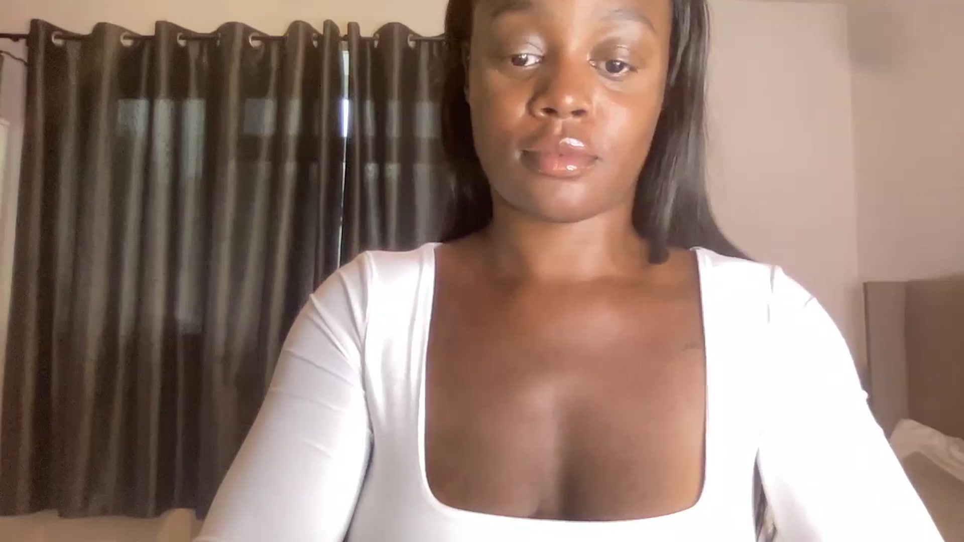 Gallery image thumbnail from SweetXEbony1's myfreecams stream on, 05/30/2024, 19:21 image 3 of 20