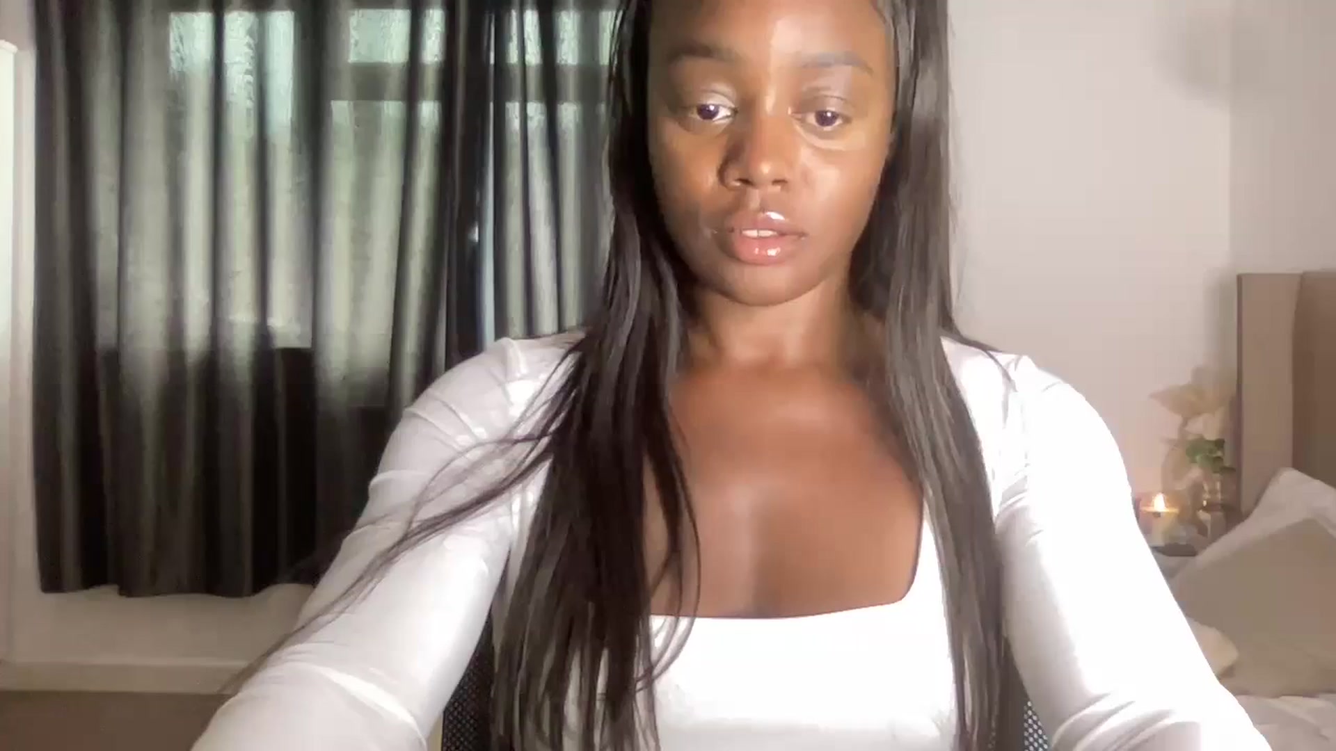 Gallery image thumbnail from SweetXEbony1's myfreecams stream on, 05/31/2024, 15:23 image 12 of 20