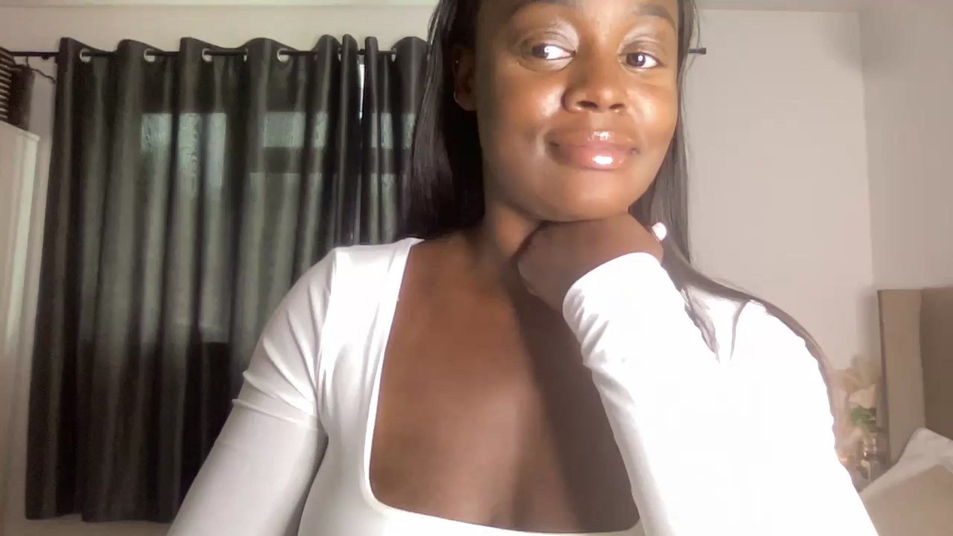 Gallery image thumbnail from SweetXEbony1's myfreecams stream on, 05/31/2024, 16:00 image 9 of 20