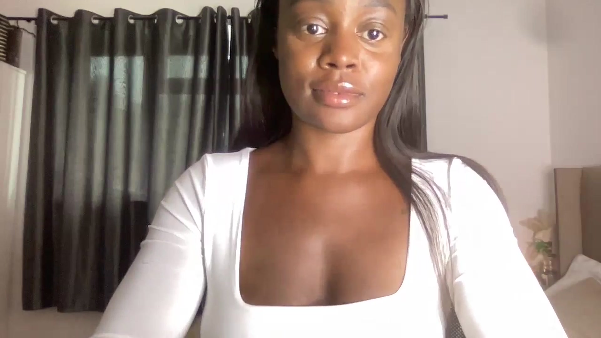 Gallery image thumbnail from SweetXEbony1's myfreecams stream on, 05/31/2024, 16:00 image 11 of 20