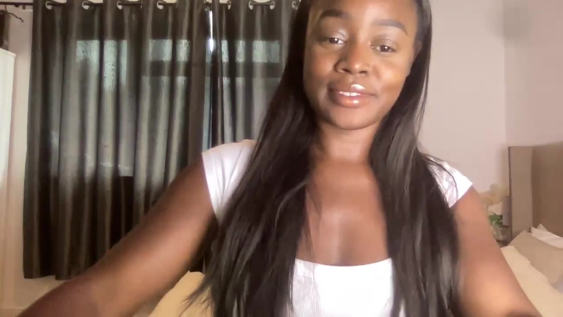 Gallery image thumbnail from SweetXEbony1's myfreecams stream on, 06/03/2024, 14:19 image 4 of 20