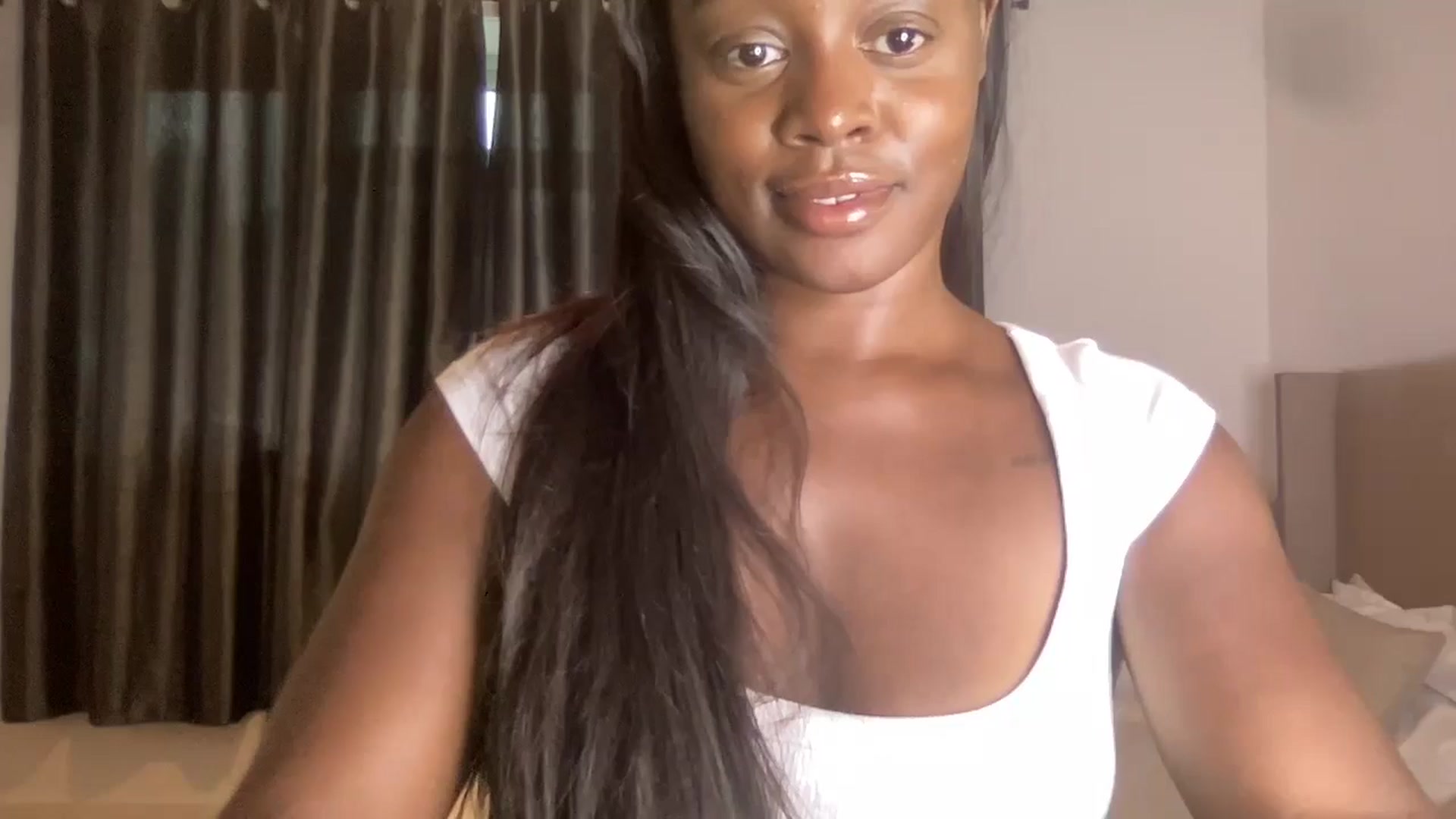 Gallery image thumbnail from SweetXEbony1's myfreecams stream on, 06/03/2024, 18:48 image 12 of 20
