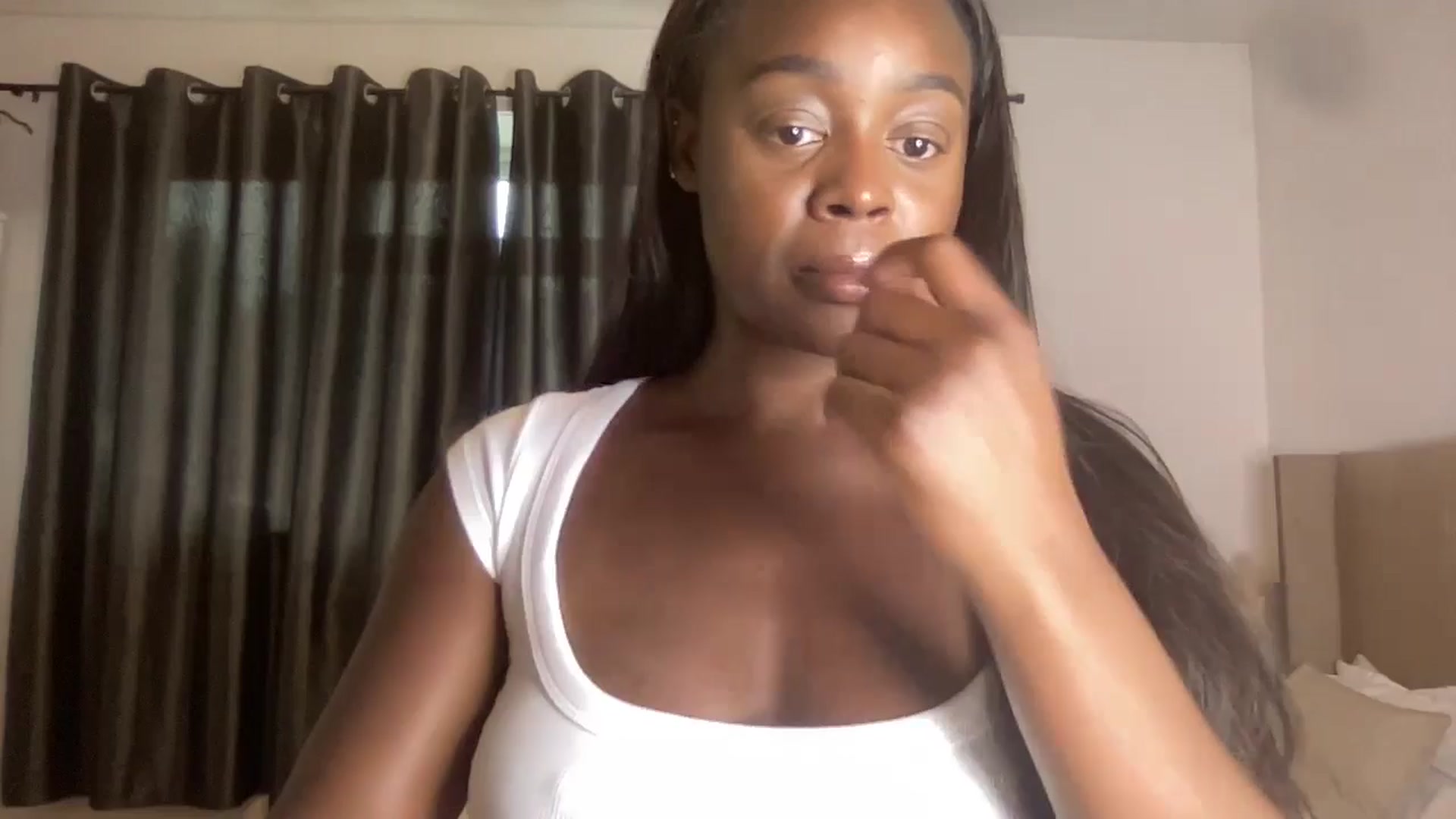 Gallery image thumbnail from SweetXEbony1's myfreecams stream on, 06/03/2024, 18:48 image 1 of 20