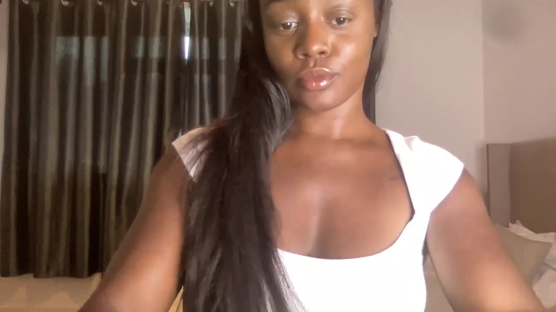 Gallery image thumbnail from SweetXEbony1's myfreecams stream on, 06/03/2024, 18:48 image 10 of 20