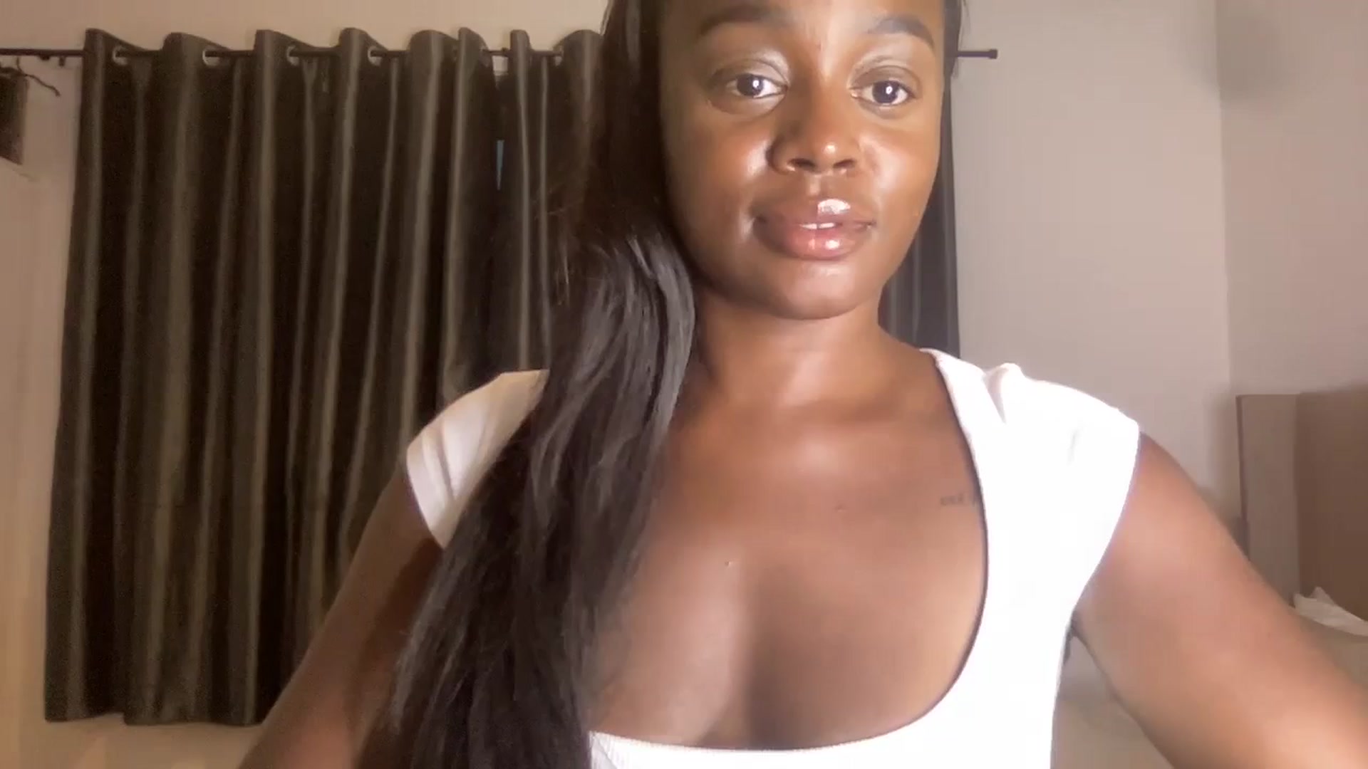 Gallery image thumbnail from SweetXEbony1's myfreecams stream on, 06/03/2024, 21:02 image 4 of 20